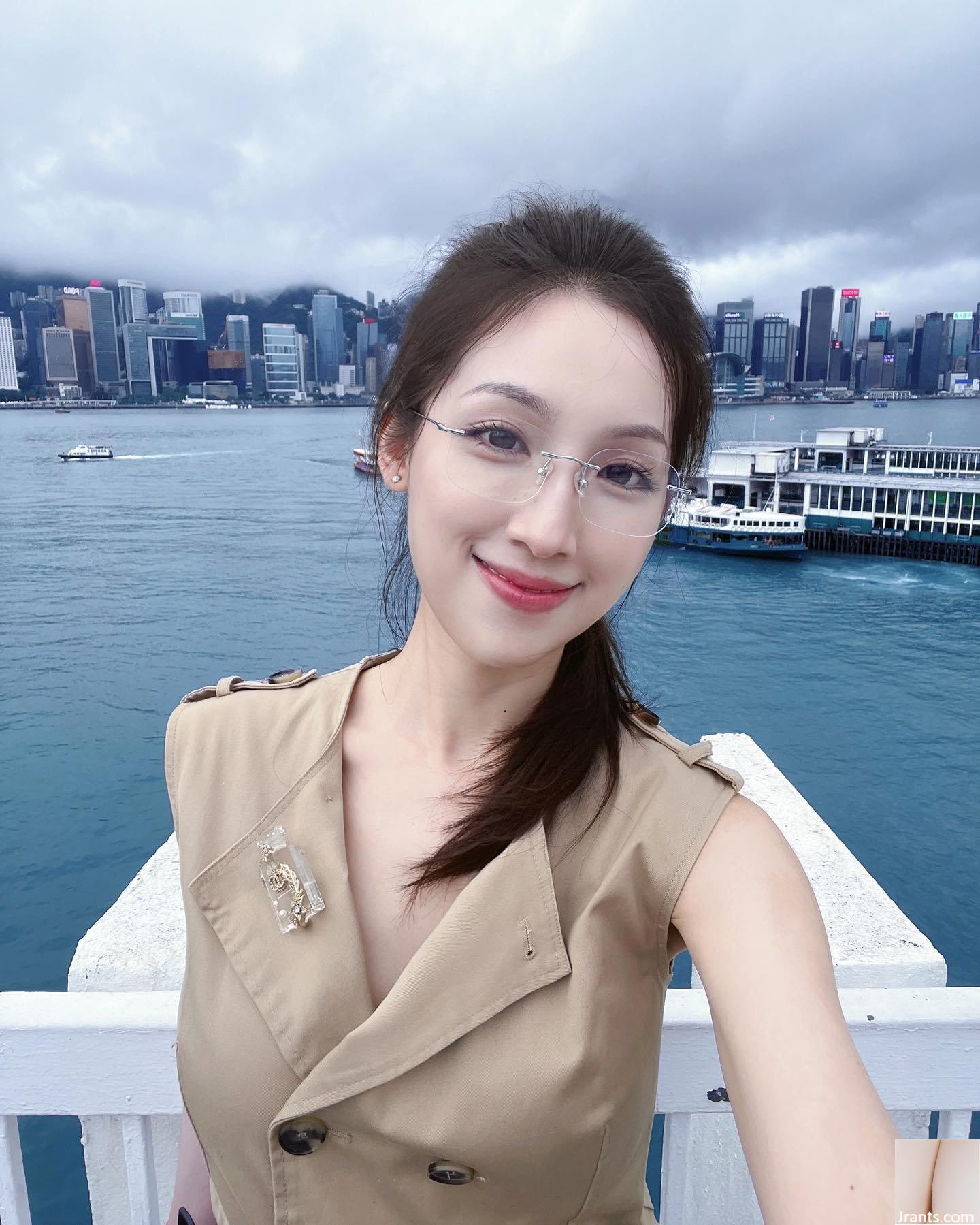 Hình ảnh J nổi tiếng của cô gái Hồng Kông hedy_hoiyi: sự kết hợp hoàn hảo giữa thanh lịch và quyến rũ! - Ảnh 23