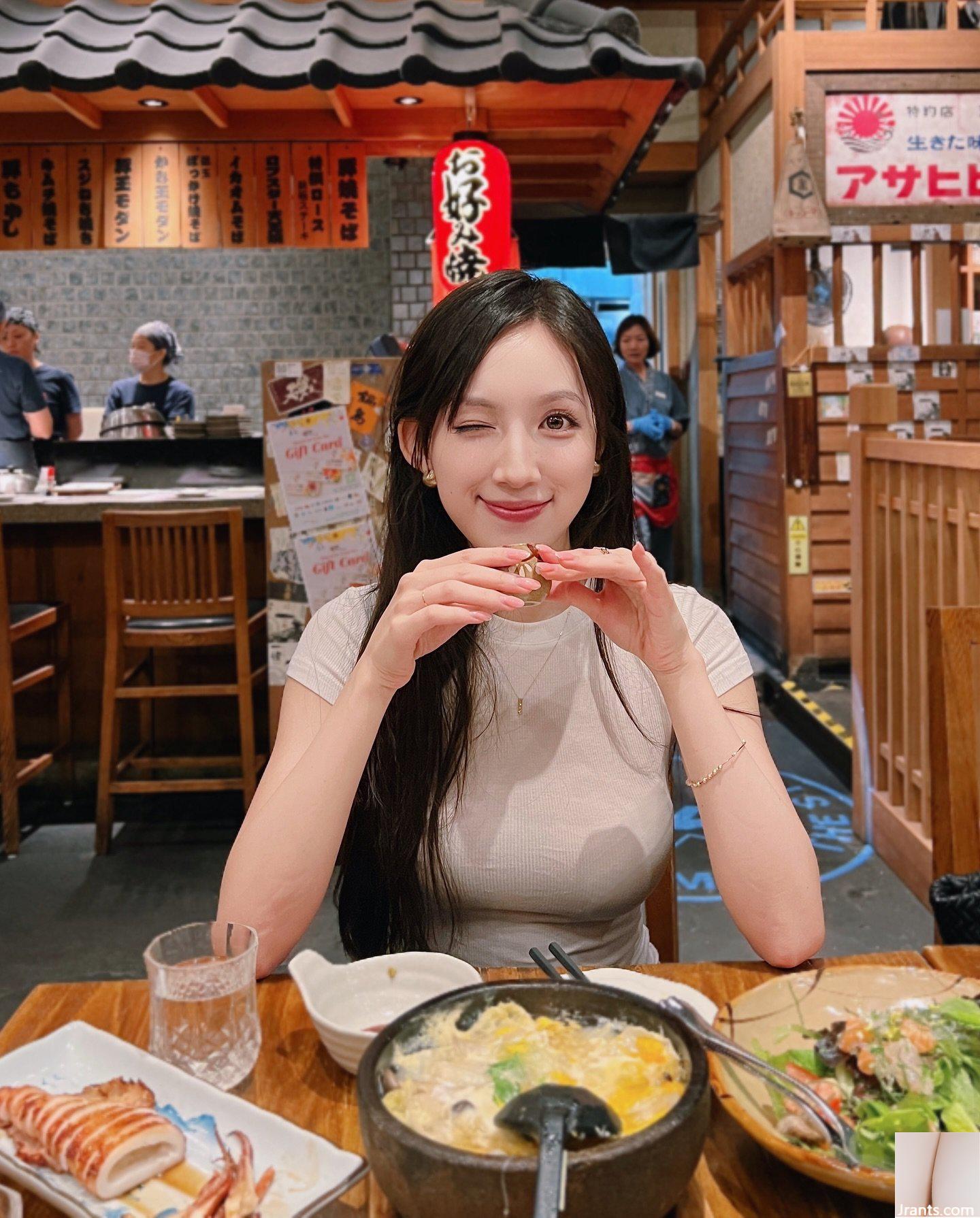 Hình ảnh J nổi tiếng của cô gái Hồng Kông hedy_hoiyi: sự kết hợp hoàn hảo giữa thanh lịch và quyến rũ! - Ảnh 74