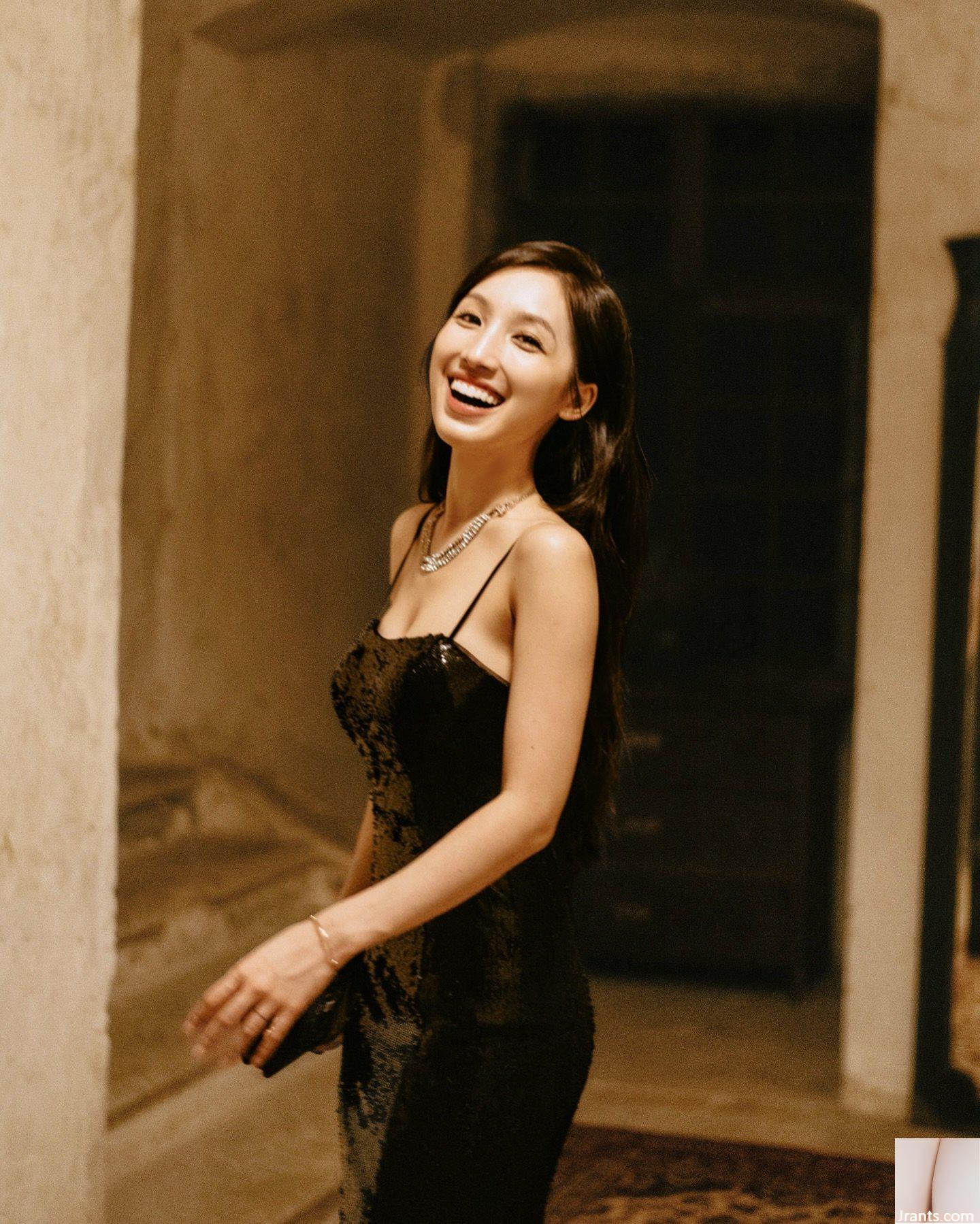 Hình ảnh J nổi tiếng của cô gái Hồng Kông hedy_hoiyi: sự kết hợp hoàn hảo giữa thanh lịch và quyến rũ! - Ảnh 84