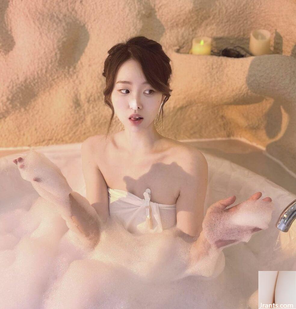 Hình ảnh J của cô gái Hồng Kông: Phong cách quyến rũ của Lisa Wong là đây! - Ảnh 10