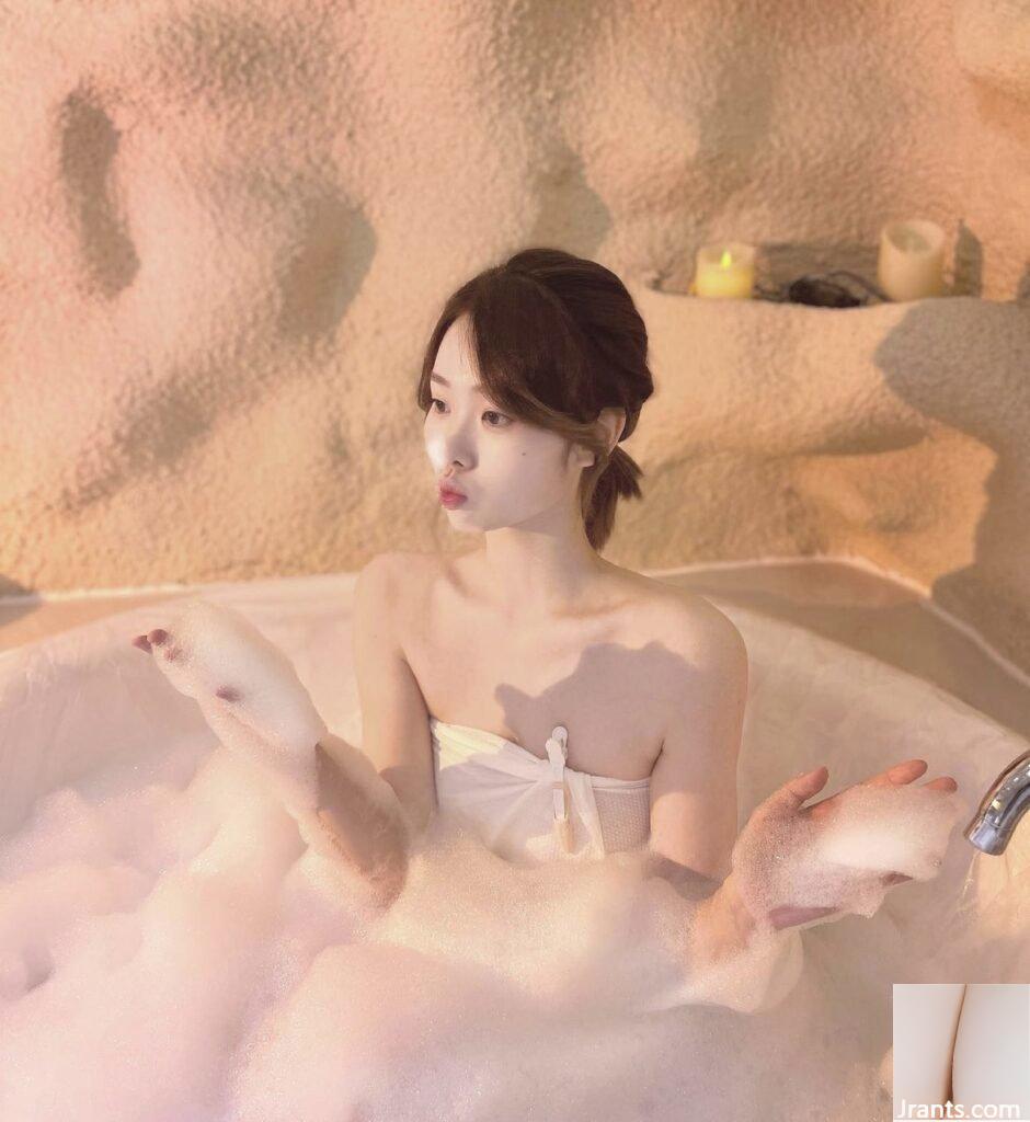 Hình ảnh J của cô gái Hồng Kông: Phong cách quyến rũ của Lisa Wong là đây! - Ảnh 12