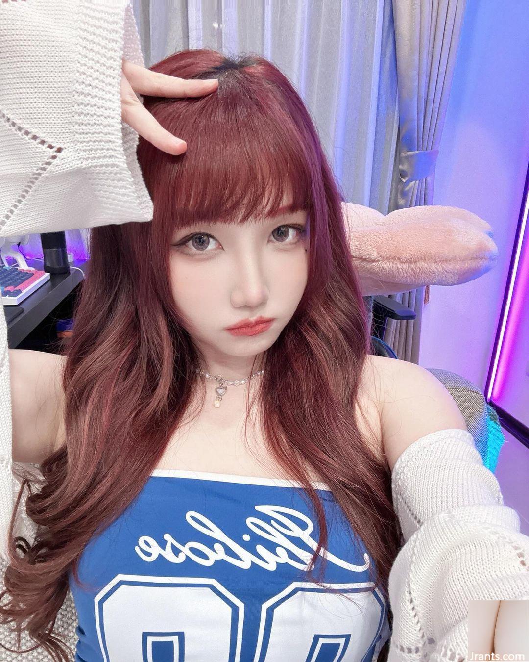 Hot girl dẫn chương trình trực tiếp “Alpha Afa” sở hữu vẻ ngoài xinh đẹp và vẻ ngoài mộng mơ đầy quyến rũ (10P) - Ảnh 3