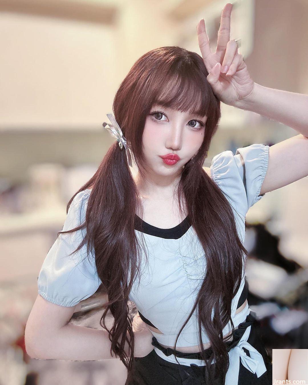 Hot girl dẫn chương trình trực tiếp “Alpha Afa” sở hữu vẻ ngoài xinh đẹp và vẻ ngoài mộng mơ đầy quyến rũ (10P) - Ảnh 7