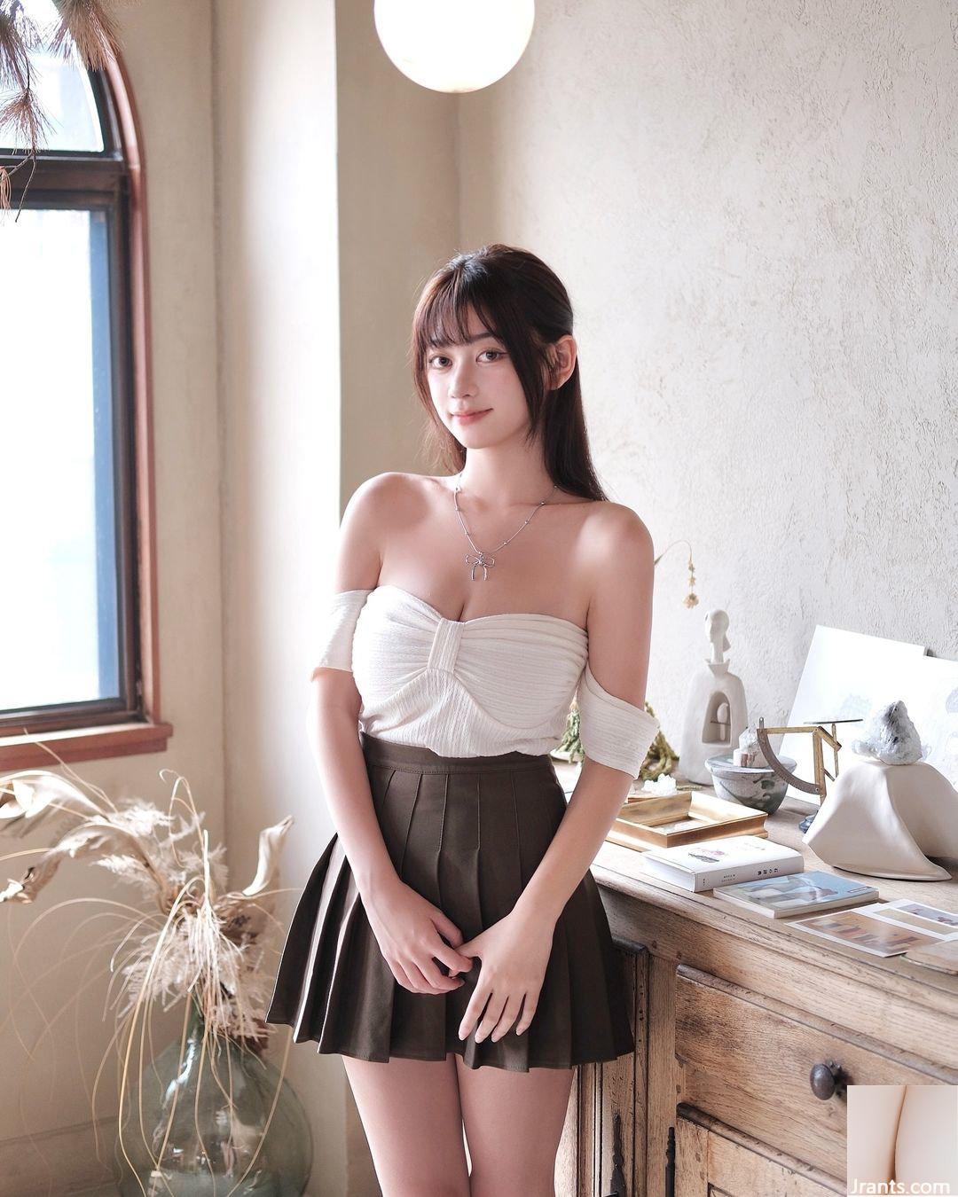 Những bức ảnh nóng bỏng trên IG của hot girl “Yihan” càng nhìn càng phản cảm, vóc dáng xinh đẹp không thể giấu được (10P) - Ảnh 2