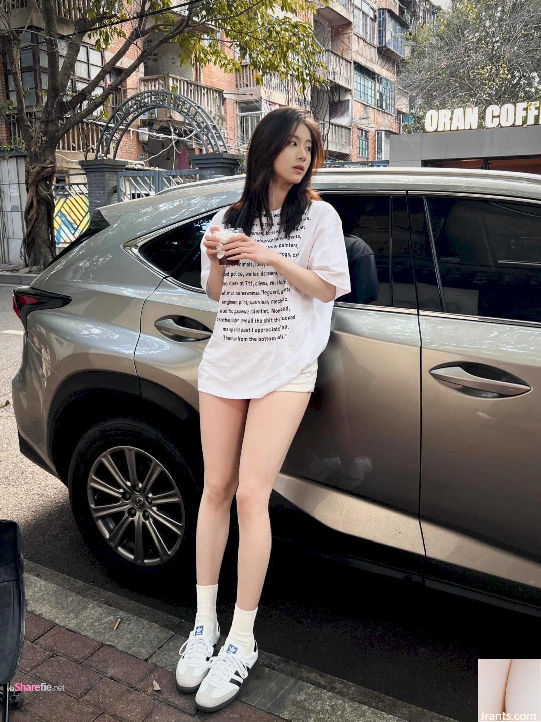 Một bức ảnh chụp đường phố của một cô gái xinh đẹp với khí chất ngọt ngào: “Trên dày và dưới gầy. Đôi chân này đẹp quá”. - Ảnh 2