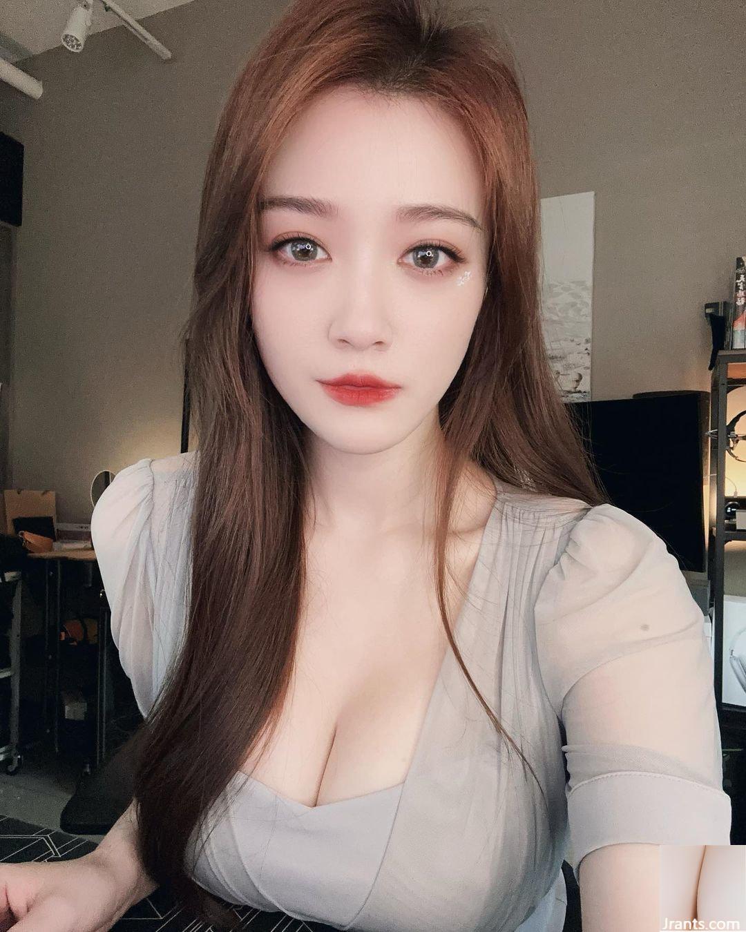 Hot girl “Kaiqi K7” có nụ cười toát lên vẻ của mối tình đầu, thân hình nóng bỏng là điểm cộng (10P) - Ảnh 9