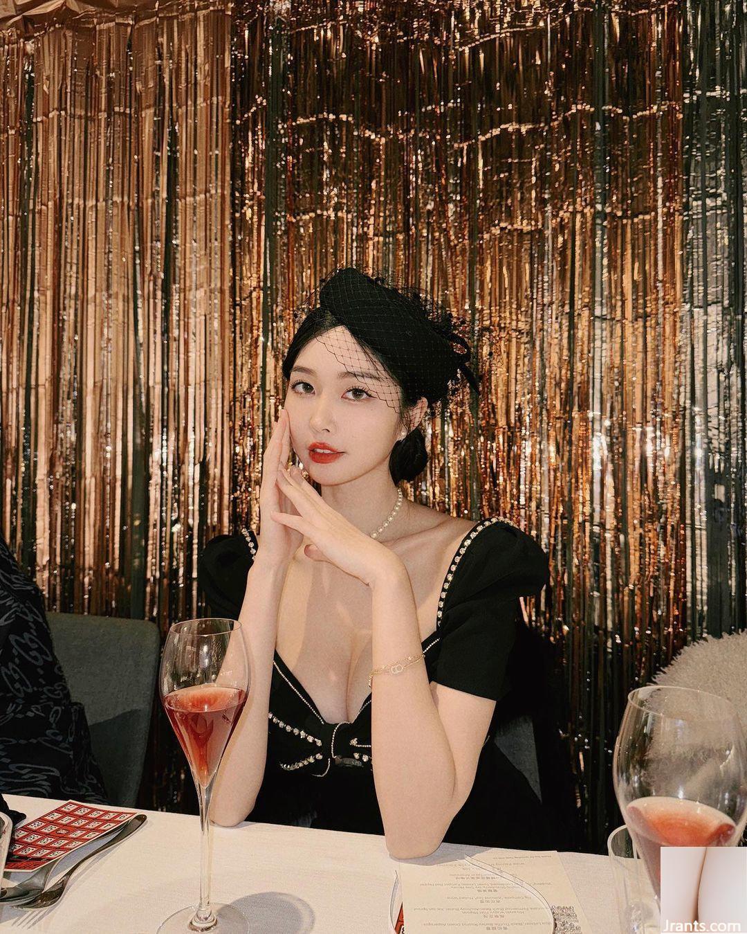 Đường cong cơ thể nóng bỏng của “Rubis Shangyan” lộ ra, ngọt ngào và gợi cảm (10P) - Ảnh 5