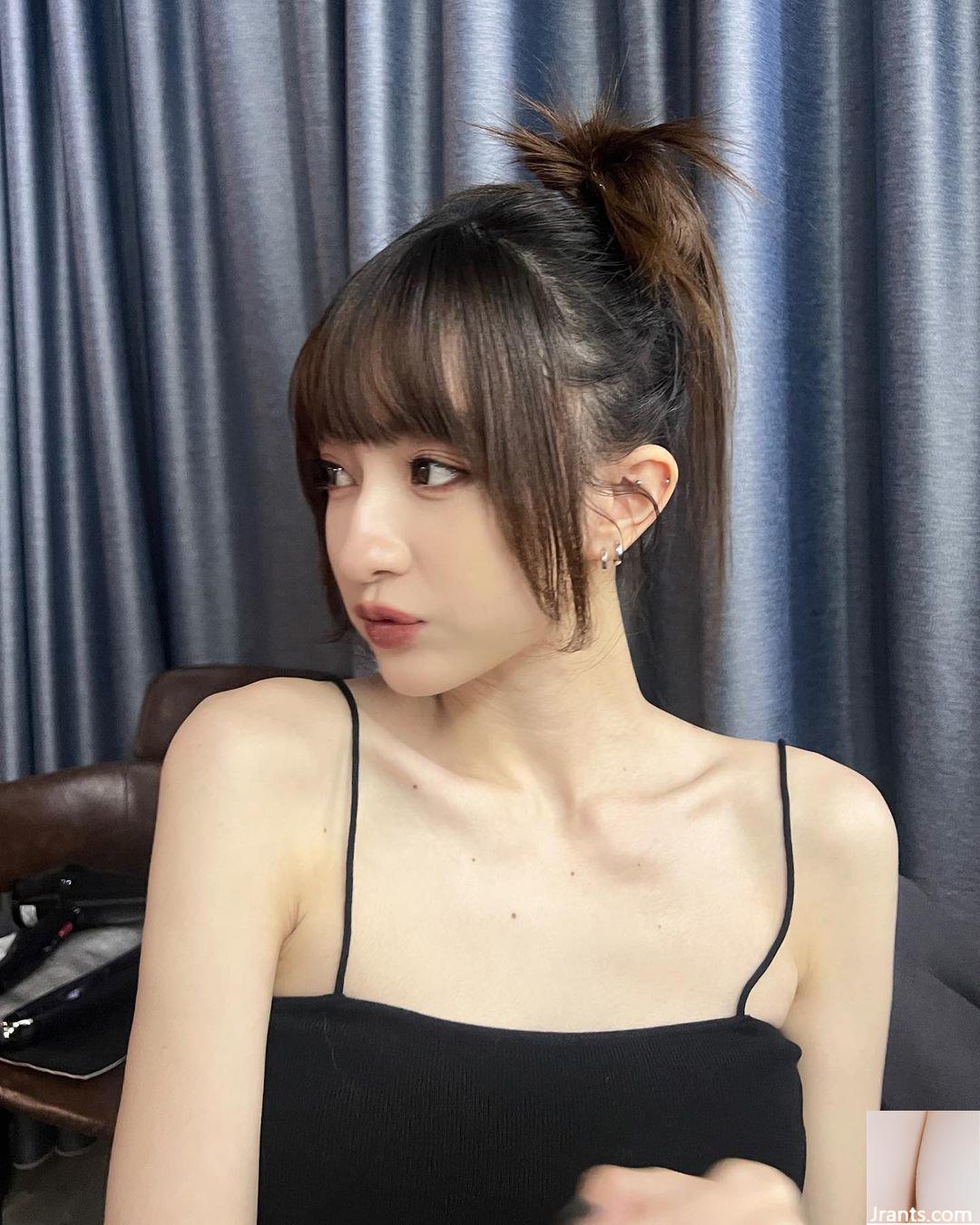 Người đẹp Internet “Ge Yingxuan” có nụ cười quyến rũ với đôi mắt ngấn nước (10P) - Ảnh 9