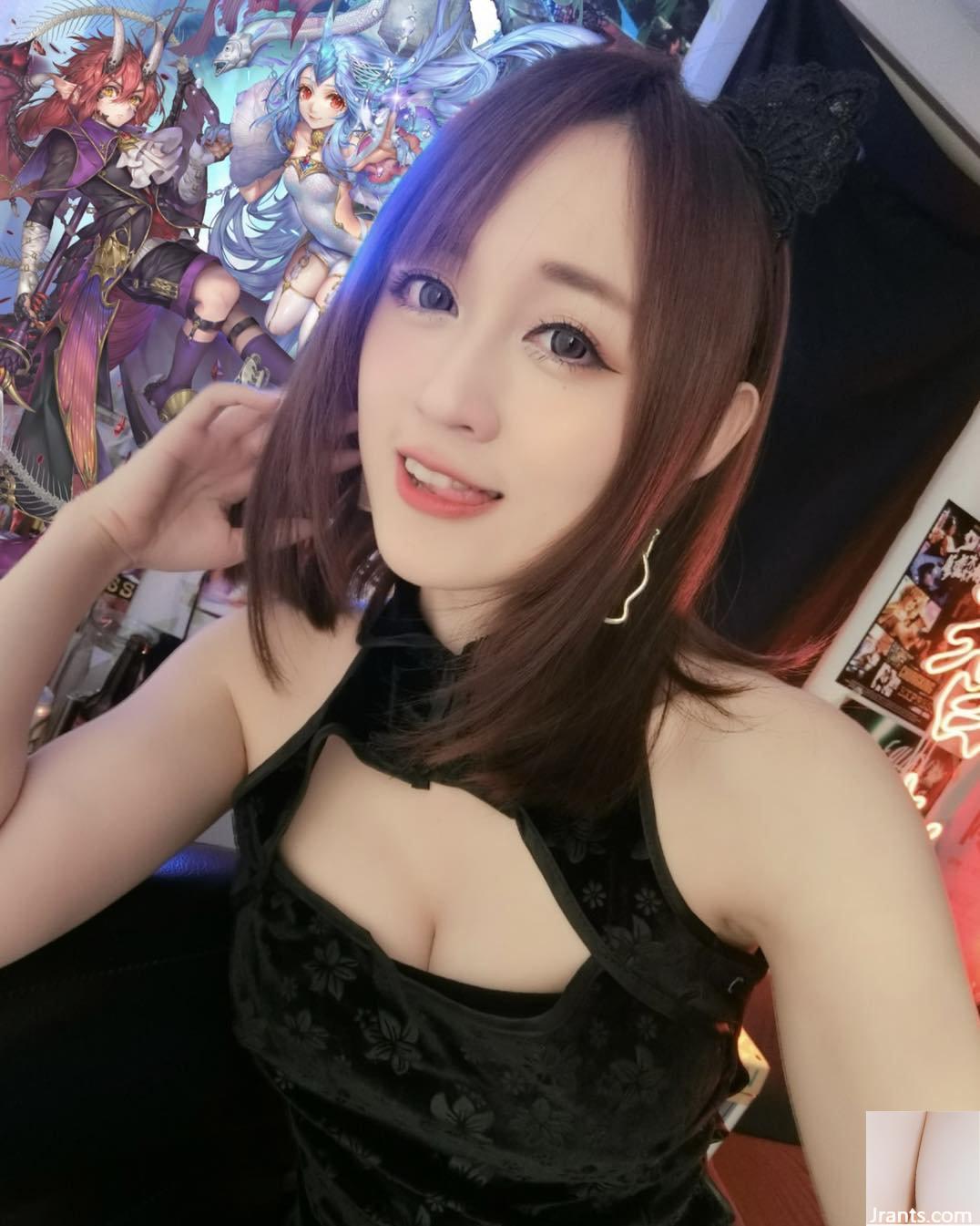 Hot girl “Wu Qianwei” có đường cong chữ S nóng bỏng và dáng người dữ dằn (10P) - Ảnh 10