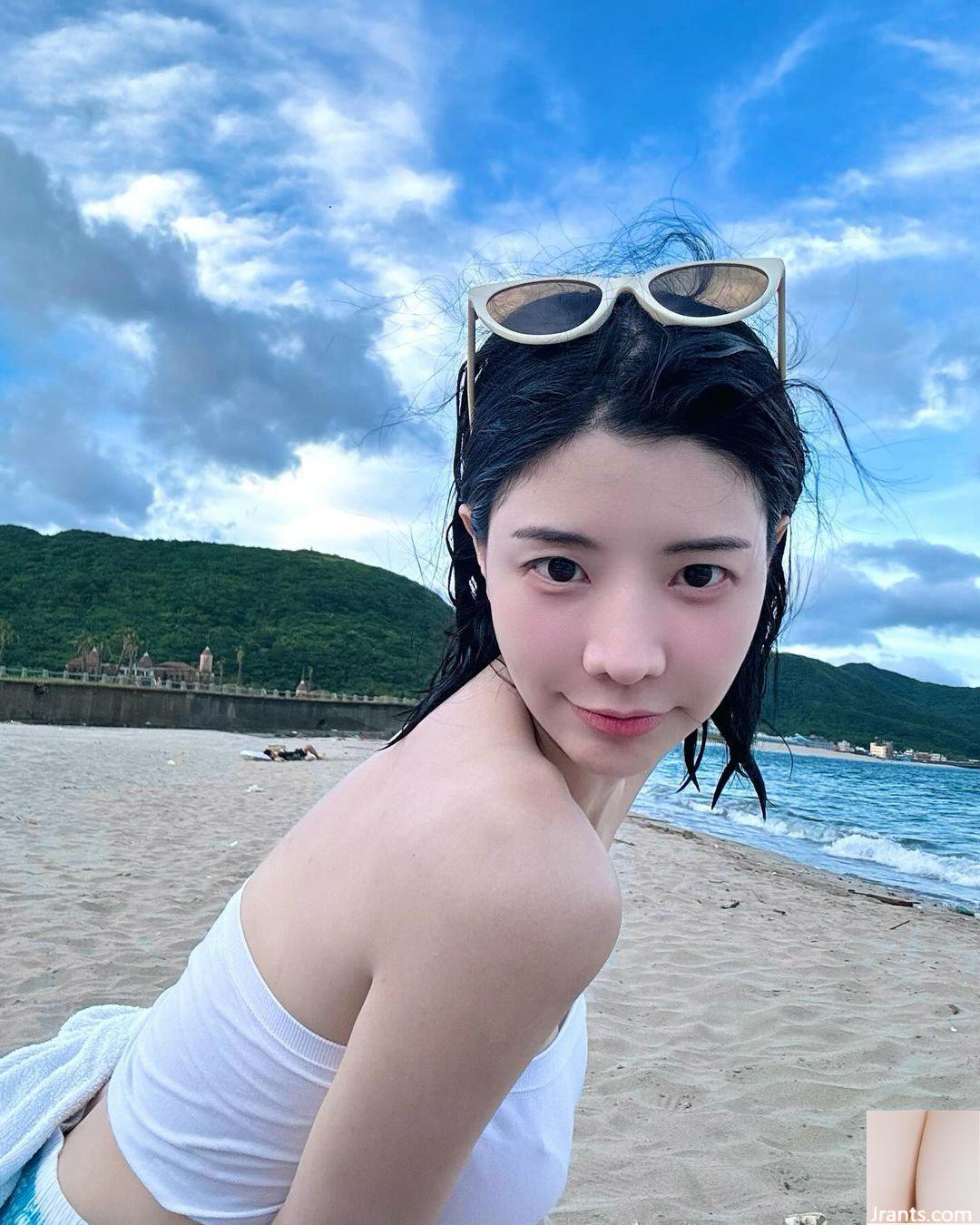 MC cổ vũ chính trực nhất “Lin Airong” trong bộ ảnh xinh đẹp với vẻ mặt mờ mịt đến mức oi bức (10P) - Ảnh 3