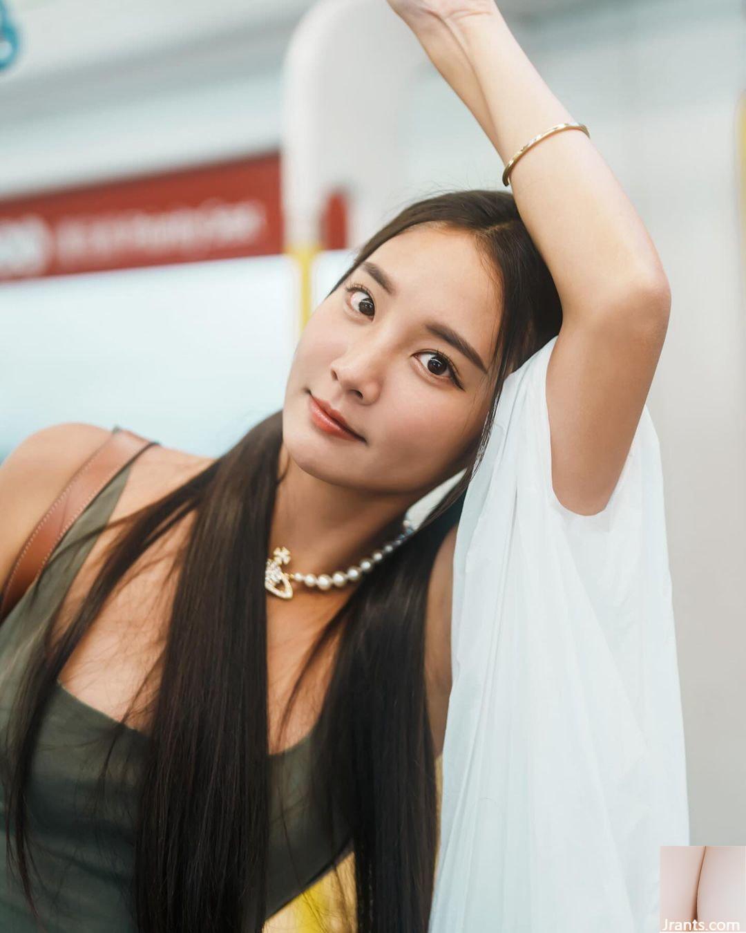 Nữ thần khí chất “Pinzi” sở hữu vẻ đẹp thấp thoáng ở nụ cười và dáng người (10P - Ảnh 7