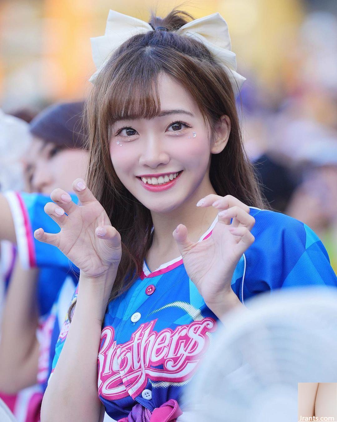 Cô gái xinh đẹp “Xian Diqi” có nụ cười ngọt ngào và vô cùng nữ tính (10P