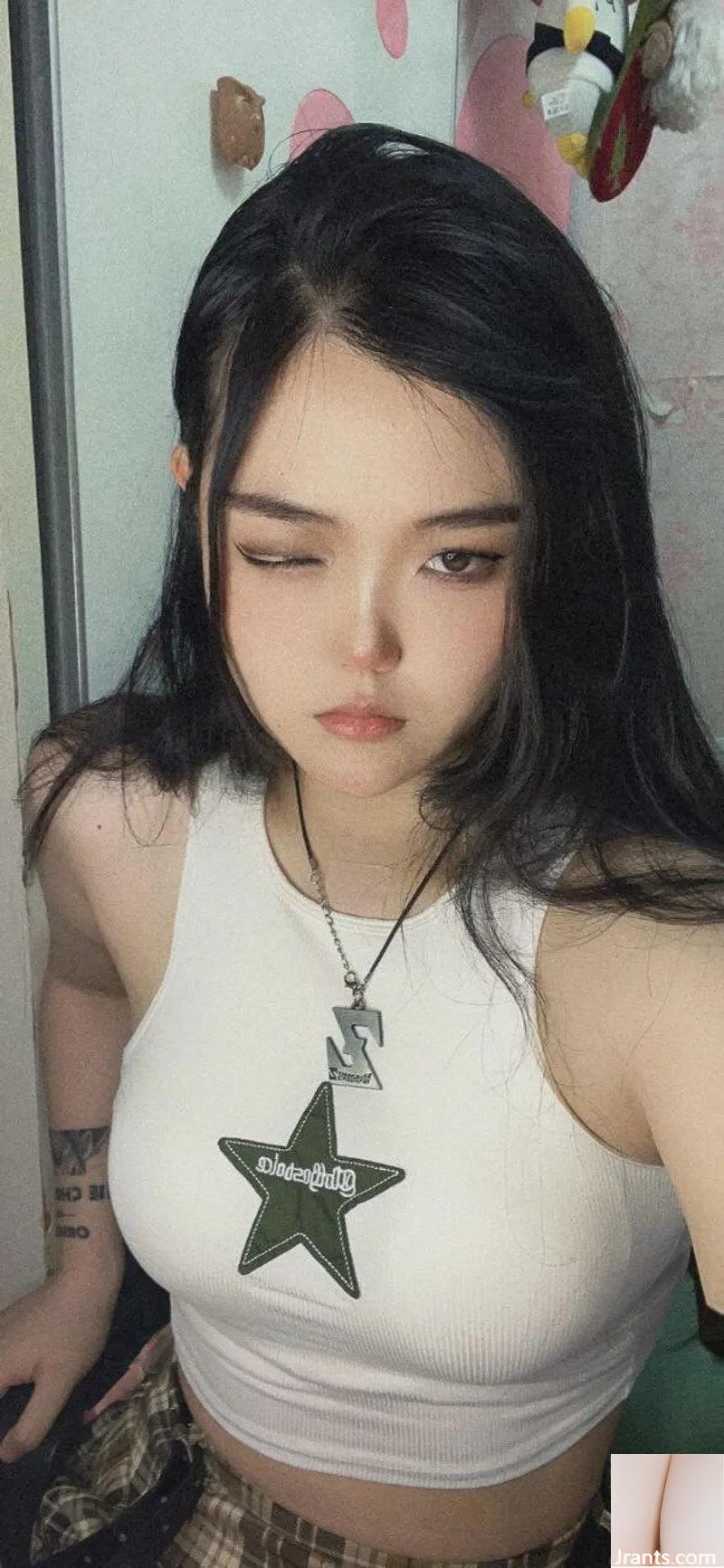 Bạn gái dâm đãng(18P)