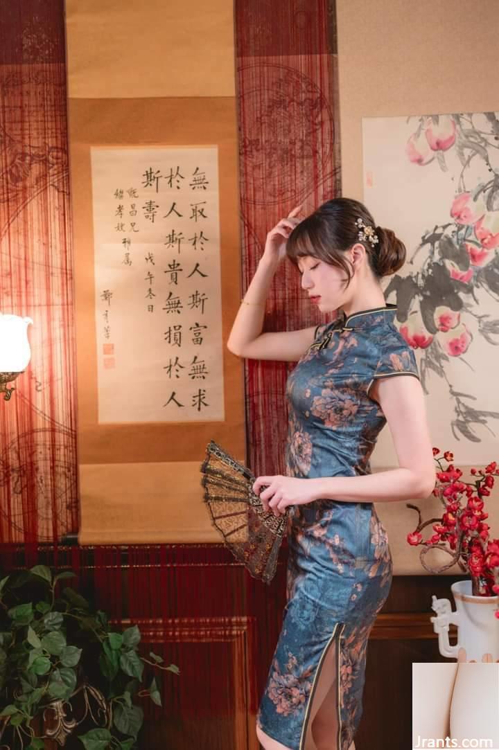 Chân lụa đẹp trong sườn xám - Ảnh 2