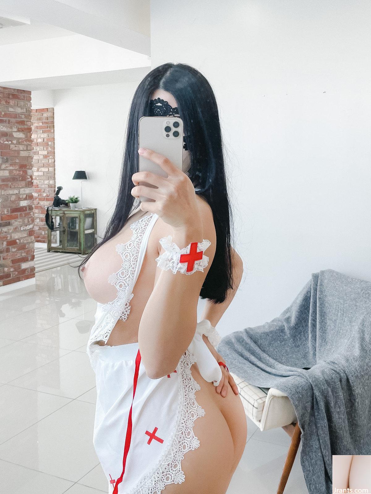 (Jeong Bomi) Sự cám dỗ khi khỏa thân trong xe quá chết người (44P) - Ảnh 32