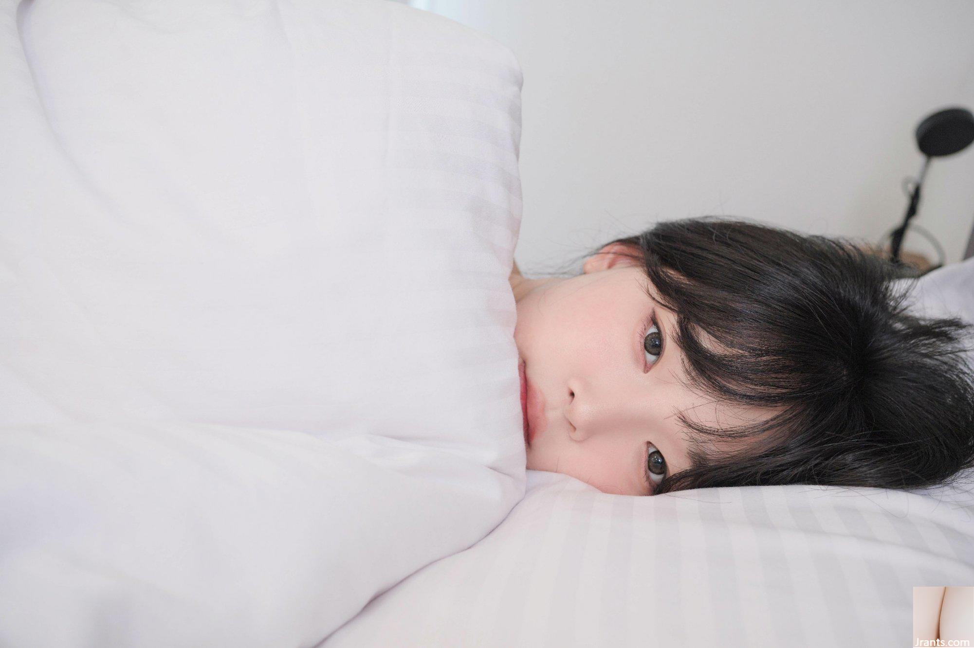 Kang In-kyung – Du hành mọi thời đại (116P) - Ảnh 33