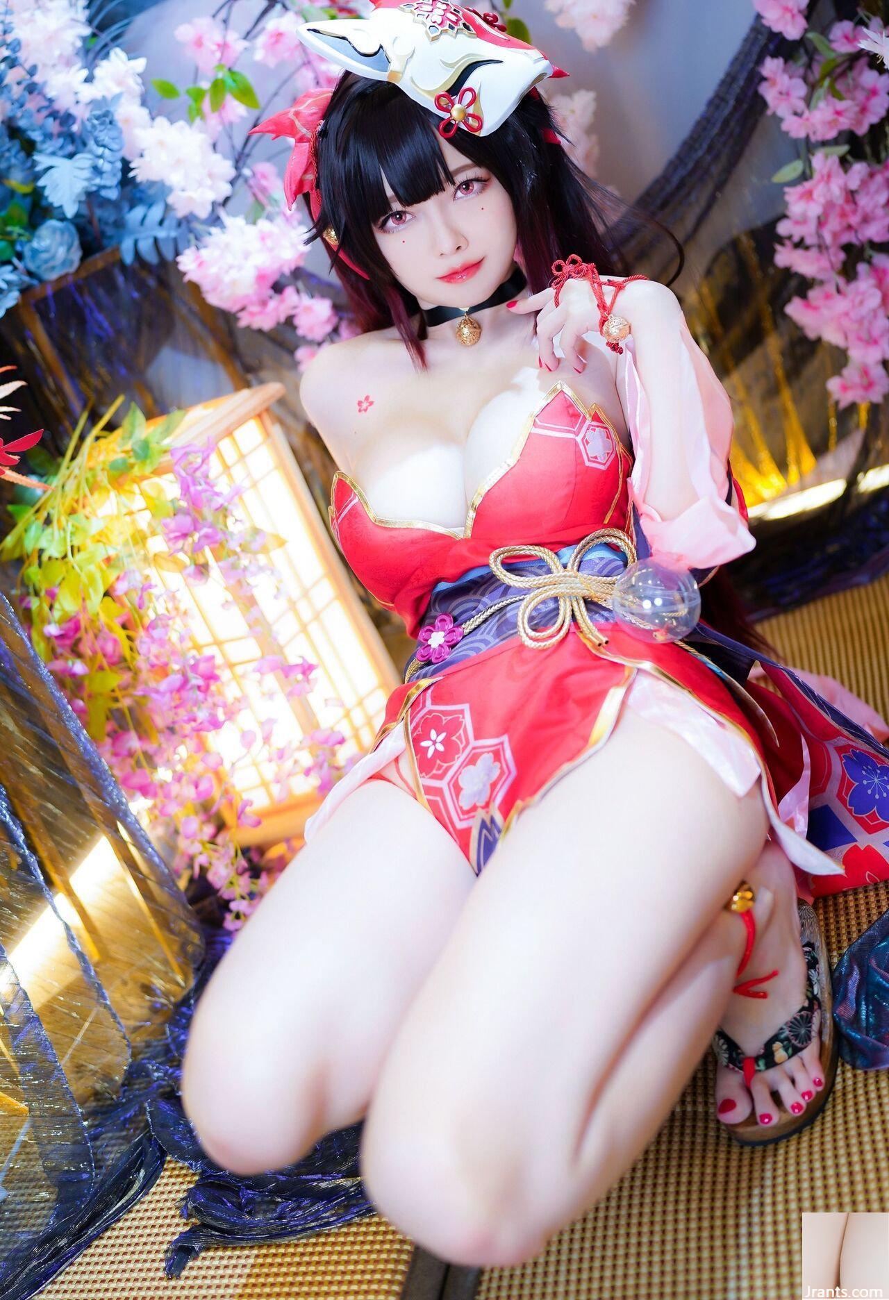 Arty Yati – Sparkle - Ảnh 17