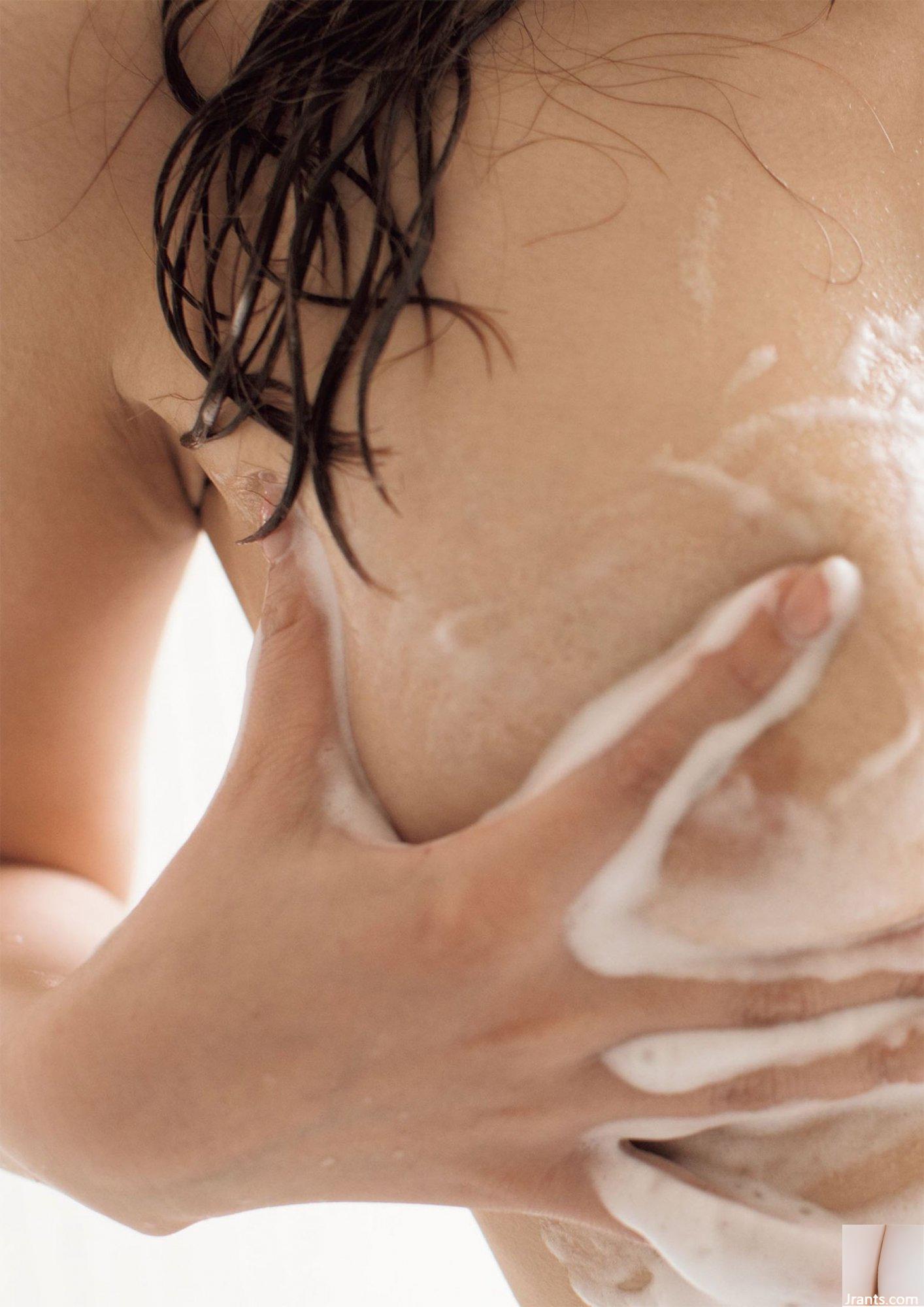 Momonogi Kana (Ảnh) “Giấc mơ điên rồ” (180P) - Ảnh 37