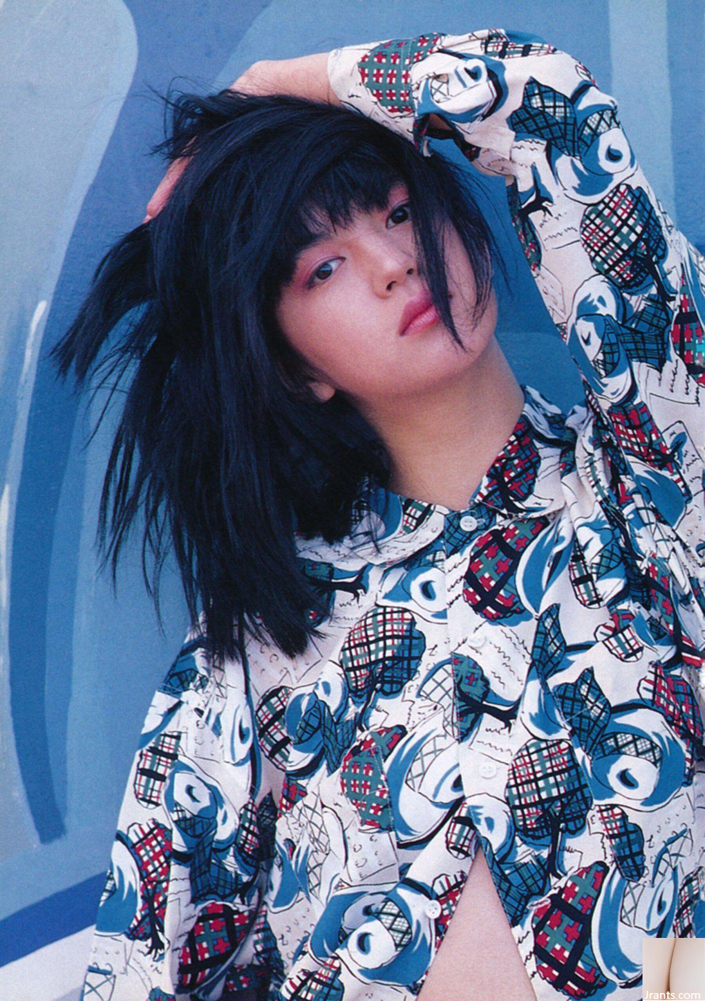 Tsuko Yamamoto & Isako Washio (Ảnh) 《Mùa hè của Isako, Mùa đông của Tsuko》(1986-05-20) (89P) - Ảnh 25