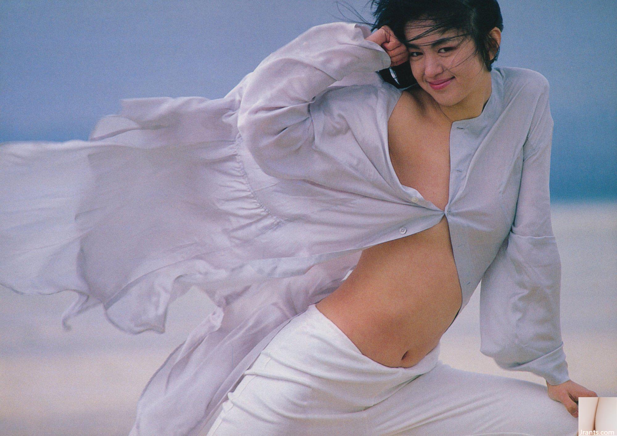 Tsuko Yamamoto & Isako Washio (Ảnh) 《Mùa hè của Isako, Mùa đông của Tsuko》(1986-05-20) (89P) - Ảnh 4