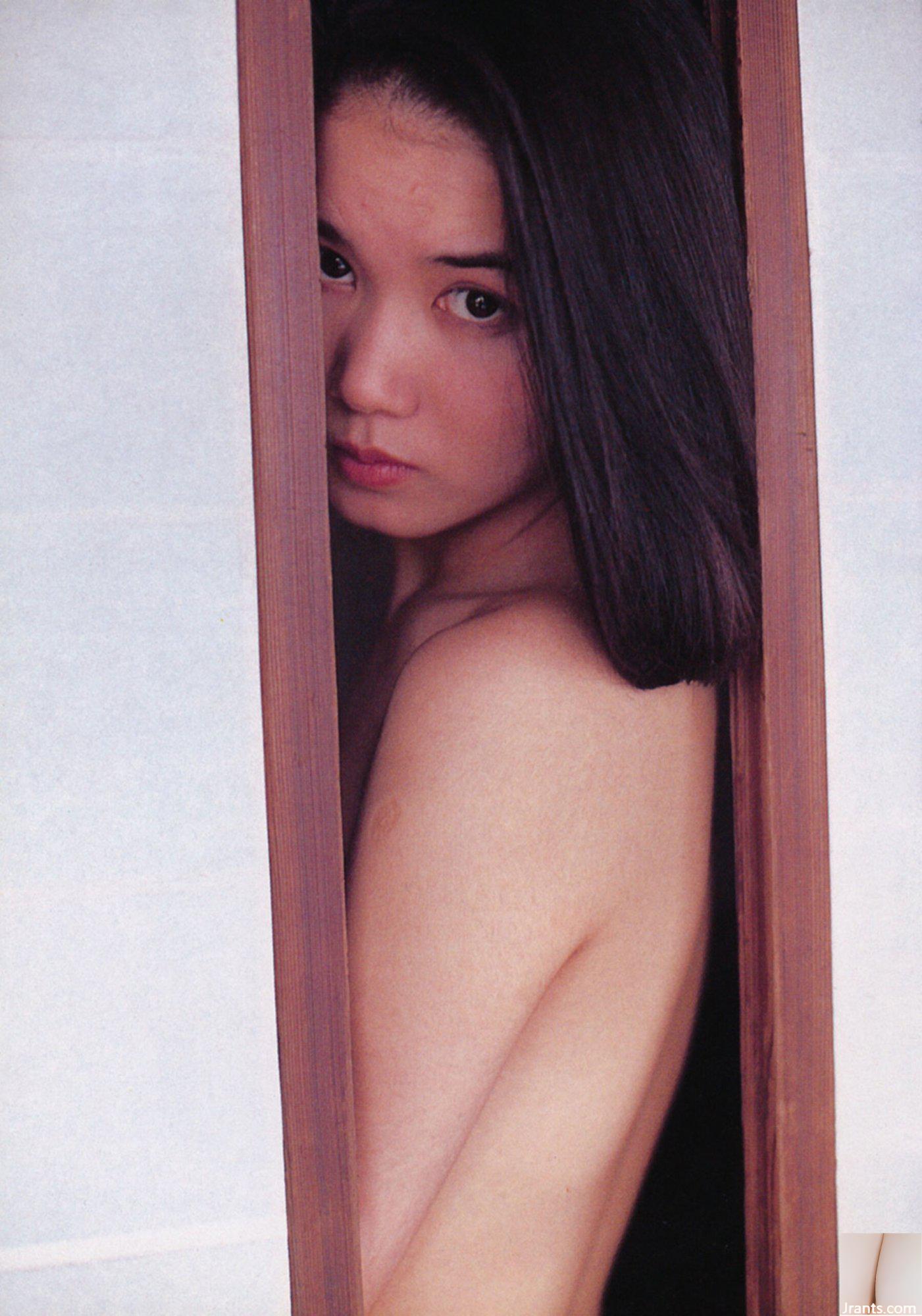 Tsuko Yamamoto & Isako Washio (Ảnh) 《Mùa hè của Isako, Mùa đông của Tsuko》(1986-05-20) (89P) - Ảnh 71