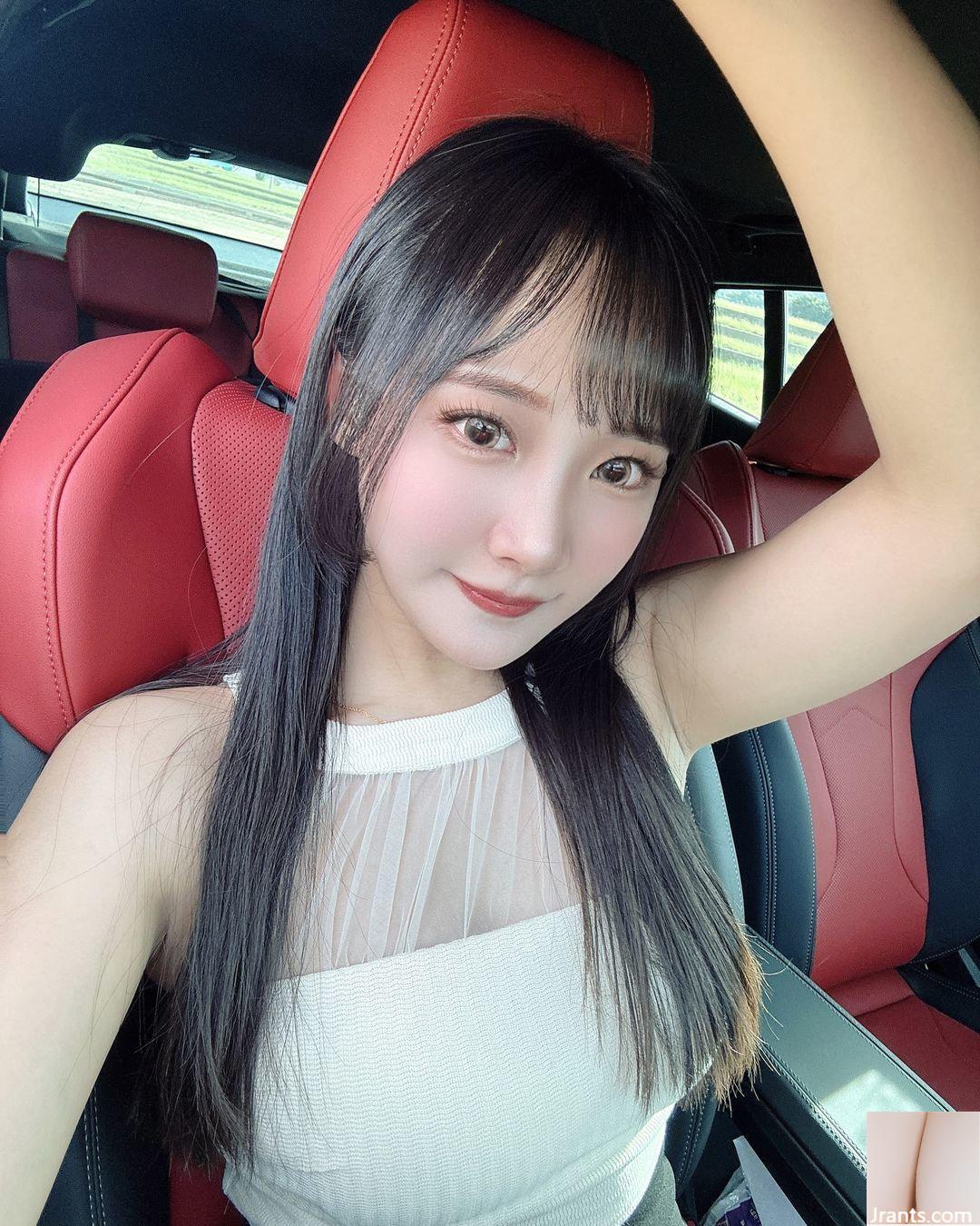 Bộ ảnh xinh đẹp của cô nàng cầu lông “Xiaopi” khiến dân tình không thể rời mắt khỏi những đường cong cơ thể bạo lực (10P) - Ảnh 3