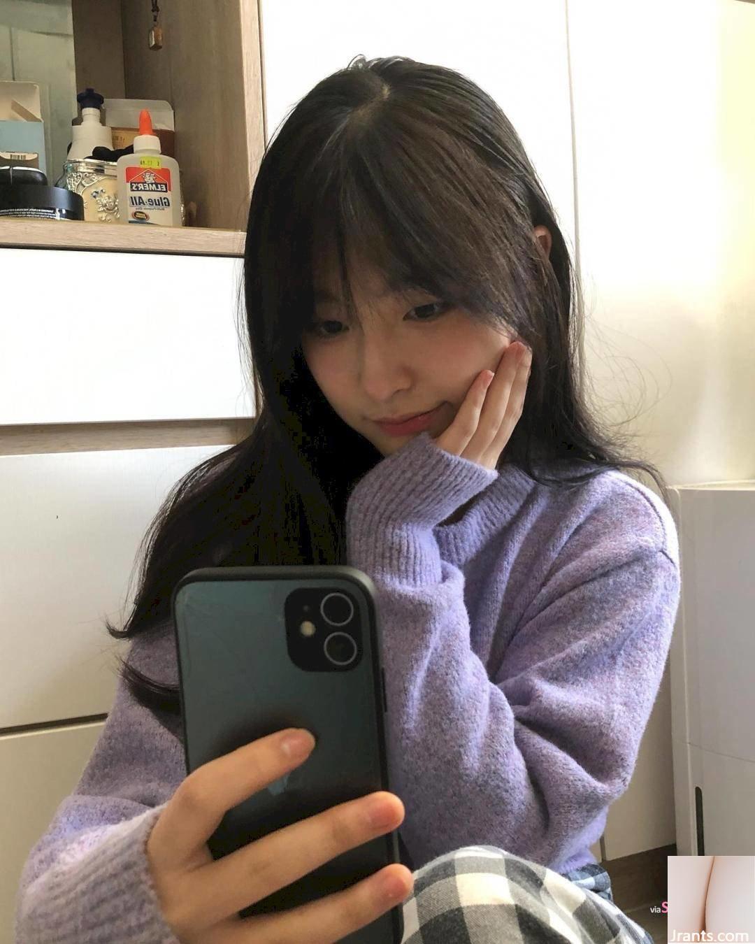 Vẻ đẹp học đường tươi trẻ và ngọt ngào - Ảnh 10