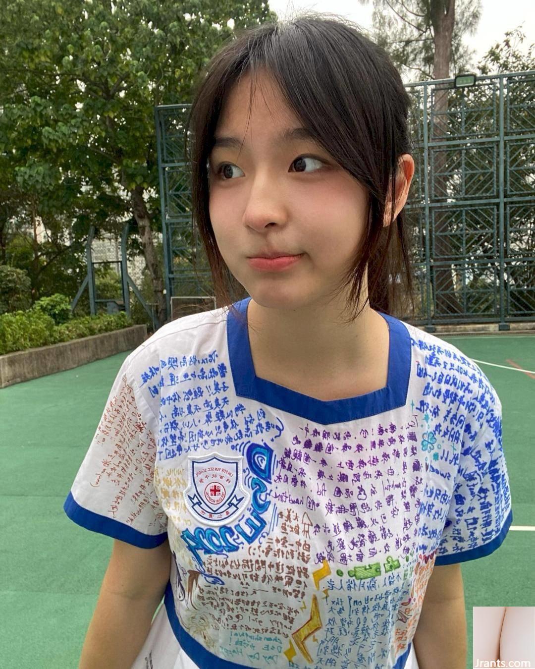 Vẻ đẹp học đường tươi trẻ và ngọt ngào - Ảnh 4