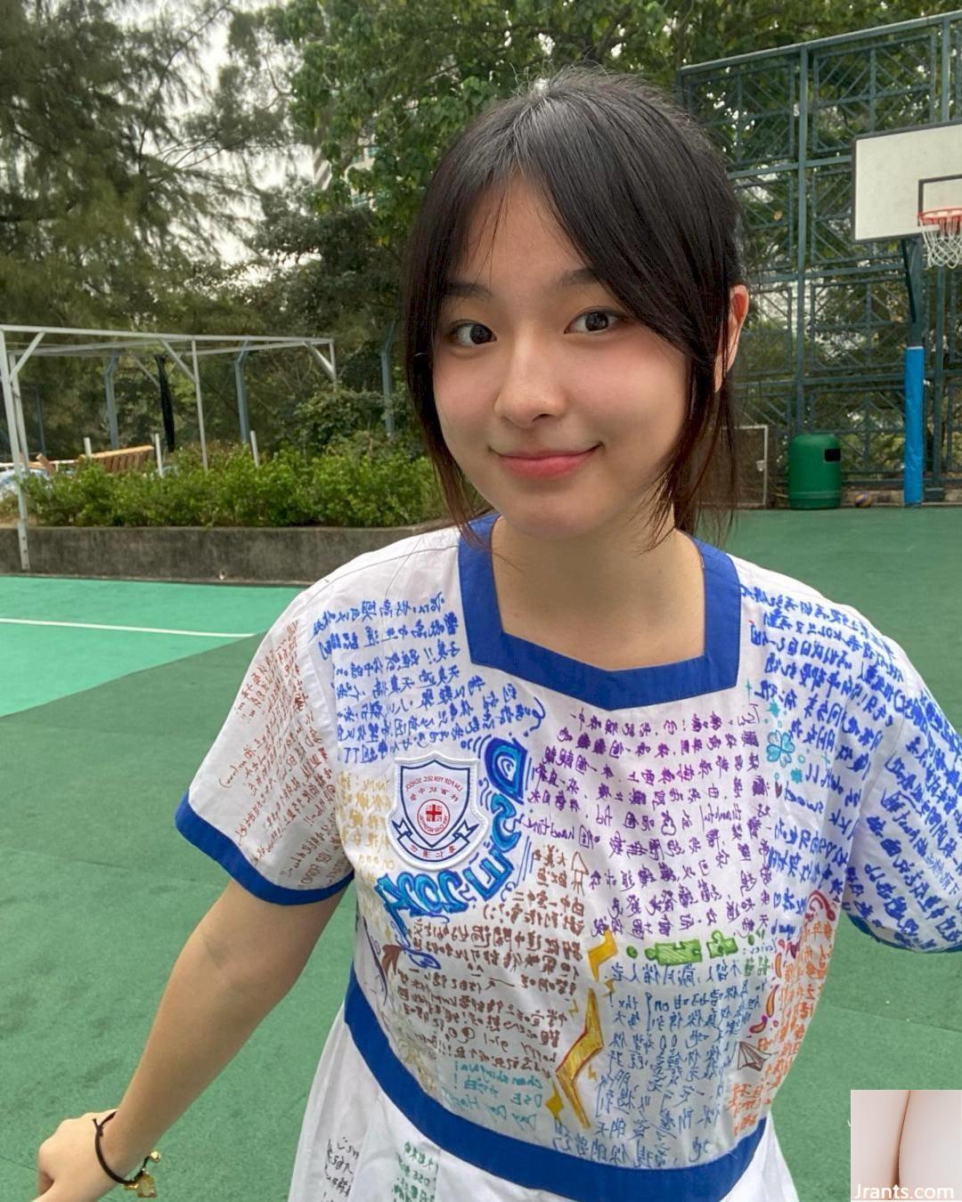 Vẻ đẹp học đường tươi trẻ và ngọt ngào - Ảnh 6