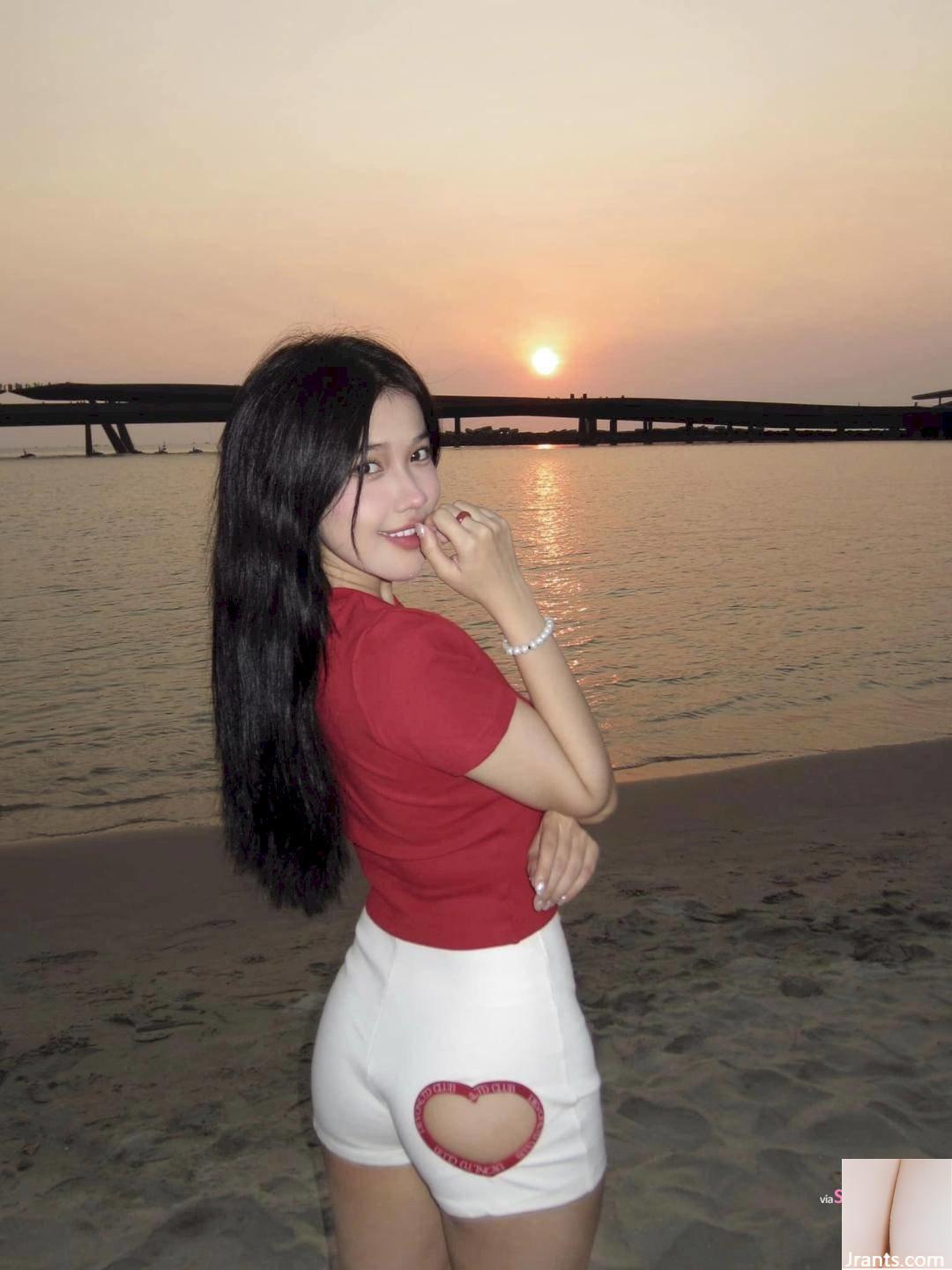 Gái xinh chụp ảnh trên biển bị thủng quần - Ảnh 4