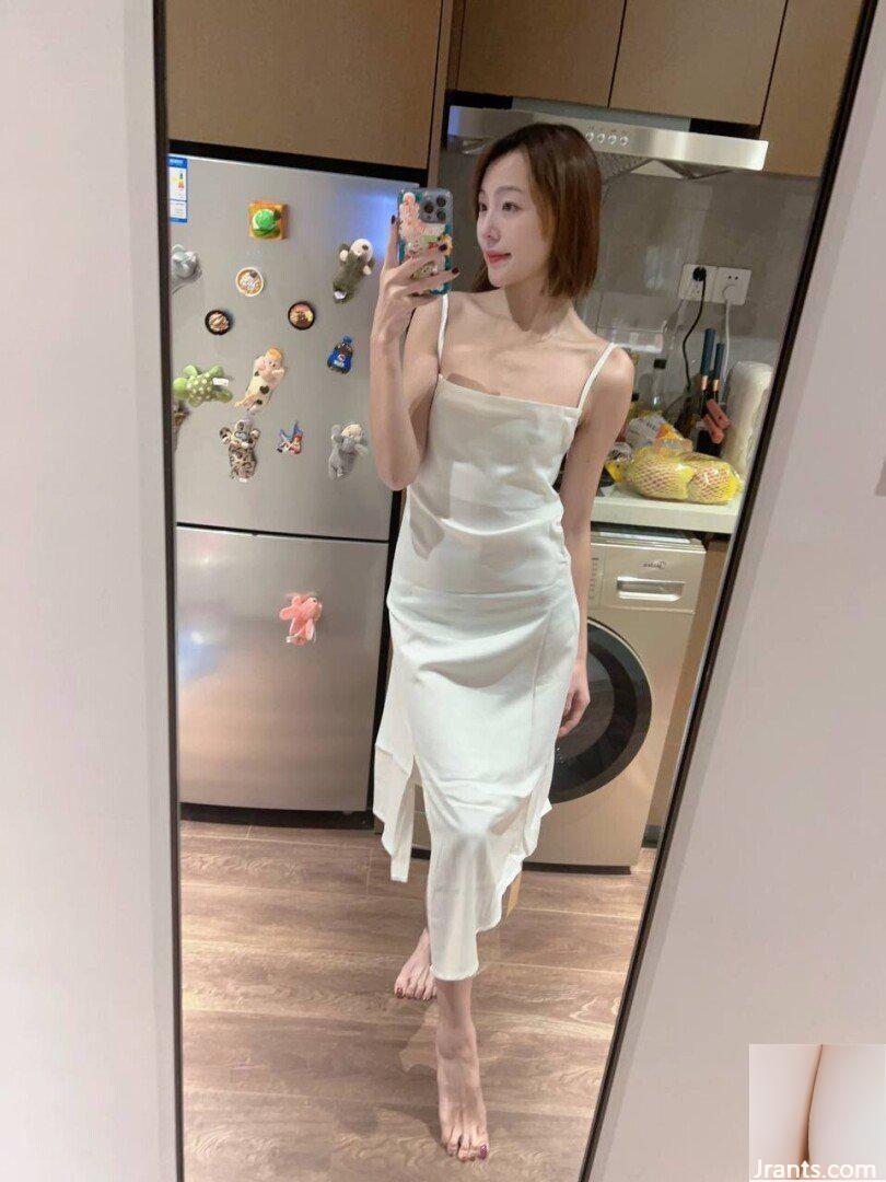 Con chó cái cuối cùng cũng sẵn sàng chụp ảnh tự sướng (10P)