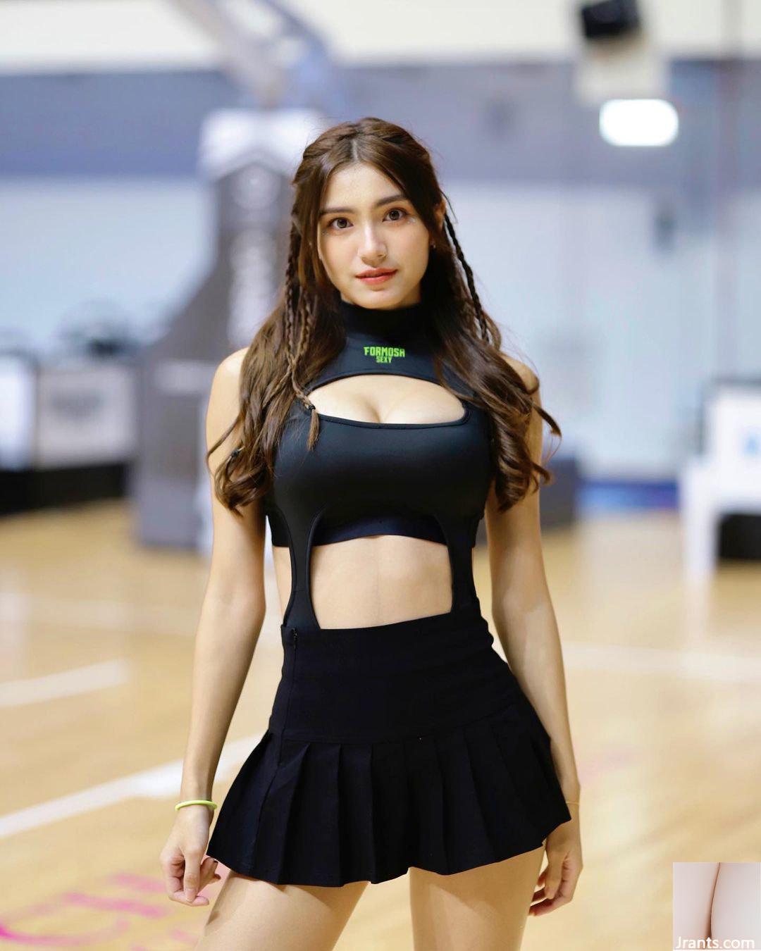 Vóc dáng tròn trịa của người đẹp “Sasha” gợi lên sự rung động sâu thẳm trong trái tim bạn (10P) - Ảnh 10