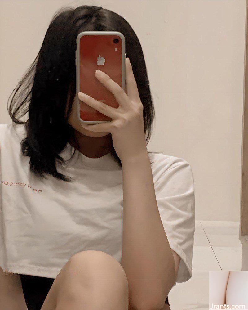 Người đẹp cổ trắng OL chụp ảnh riêng tư! (33P) - Ảnh 4