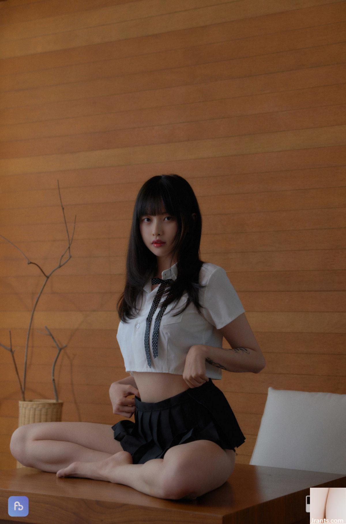 (GMS) Thân hình quyến rũ của nữ sinh không thể cưỡng lại (63P)