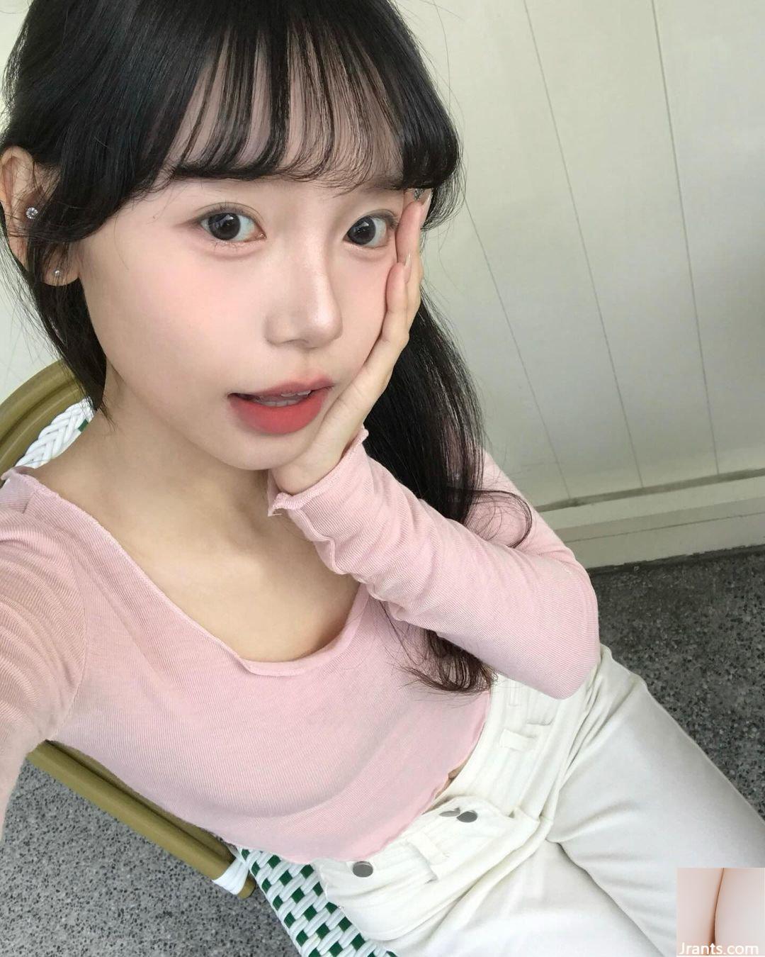 Cô gái xinh đẹp “Caixuan” có vẻ ngoài tươi tắn và tràn đầy tình yêu đầu tiên. Cô ấy thật quyến rũ (10P) - Ảnh 6