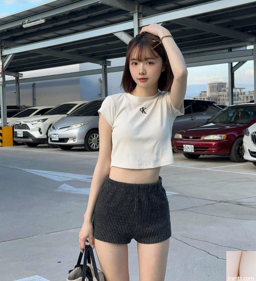 Cô gái xinh đẹp “Lee Eun-hee” ăn mặc với khí chất khiến người ta có tâm trạng vui vẻ (10P) - Ảnh 8