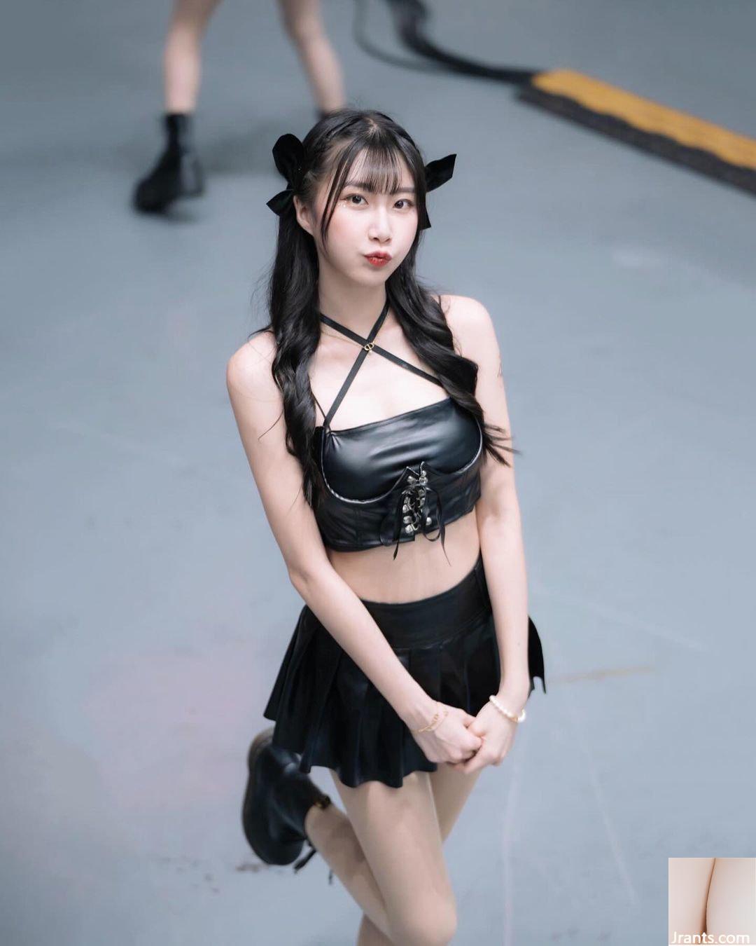 Người đẹp chân dài “Wendy Xuânxuan” sở hữu gương mặt ngọt ngào và dáng người dữ dằn, toát lên vẻ quyến rũ khắp cơ thể (10P) - Ảnh 2