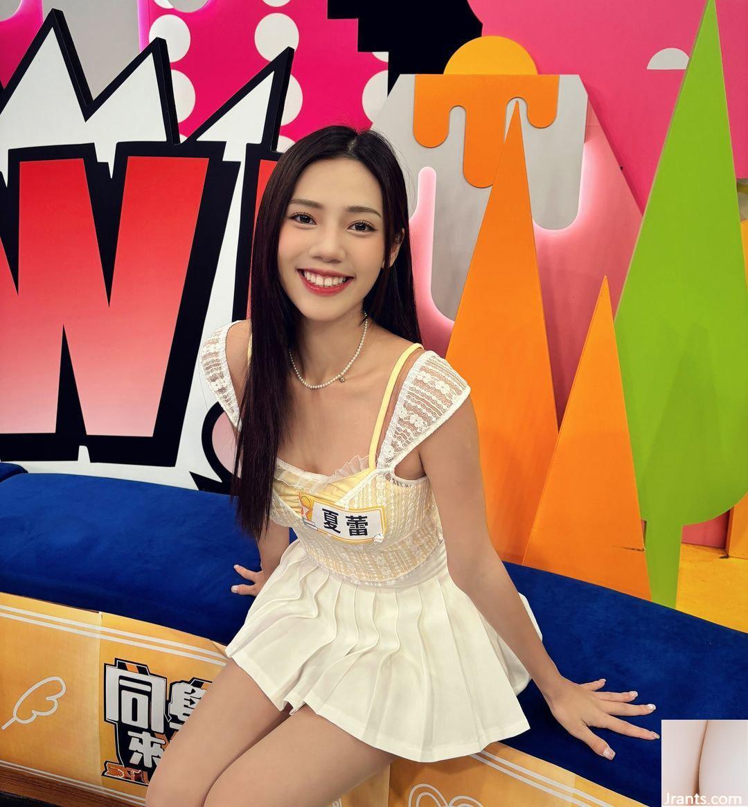 Hot girl “Lin Xialei” có đôi mắt to long lanh và nụ cười rất ngọt ngào (10P) - Ảnh 2