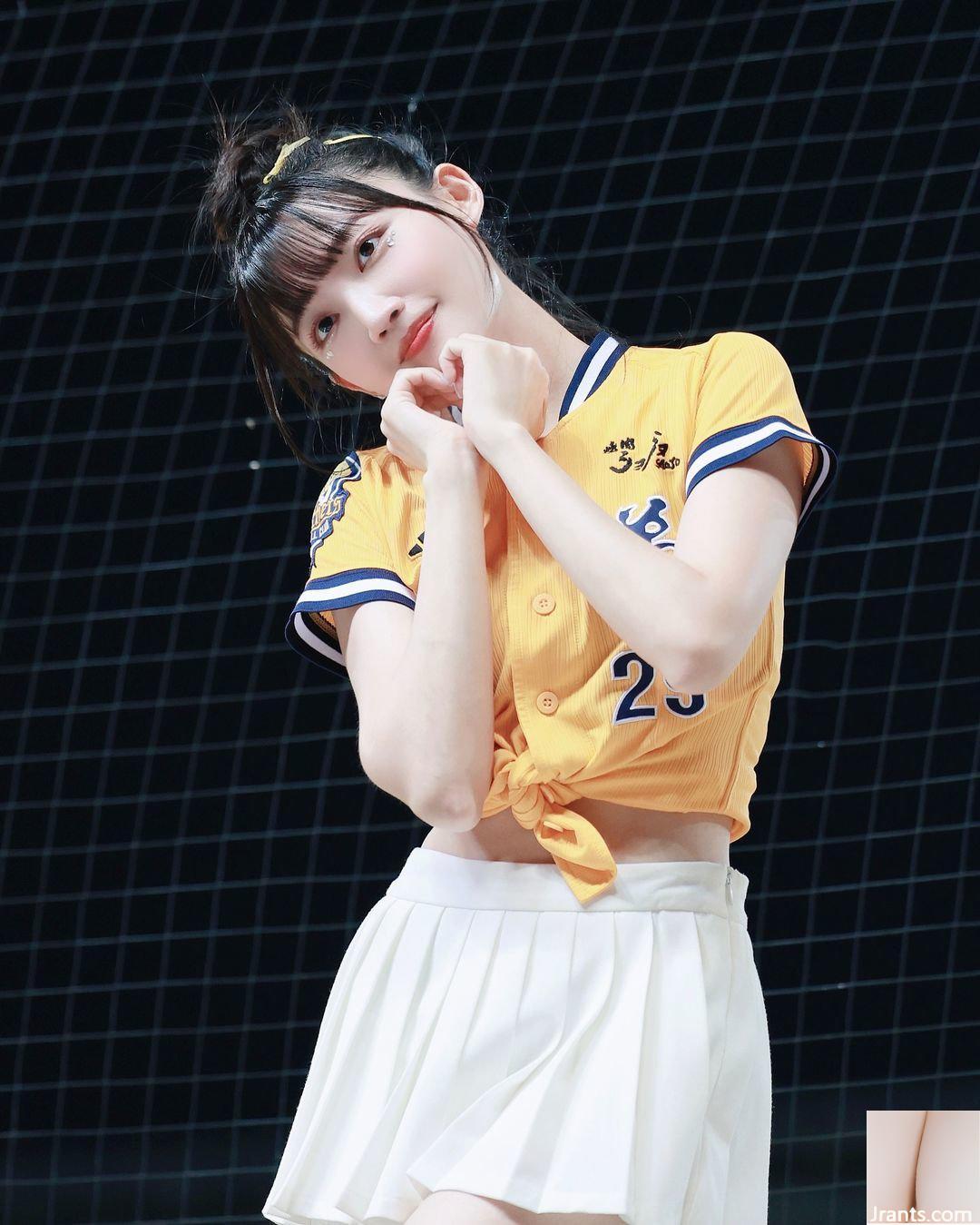 Cô gái xinh đẹp mắt to “Shaoyan” có khuôn mặt và dáng người sẽ lây nhiễm trái tim bạn bằng nụ cười ấm áp (10P) - Ảnh 6