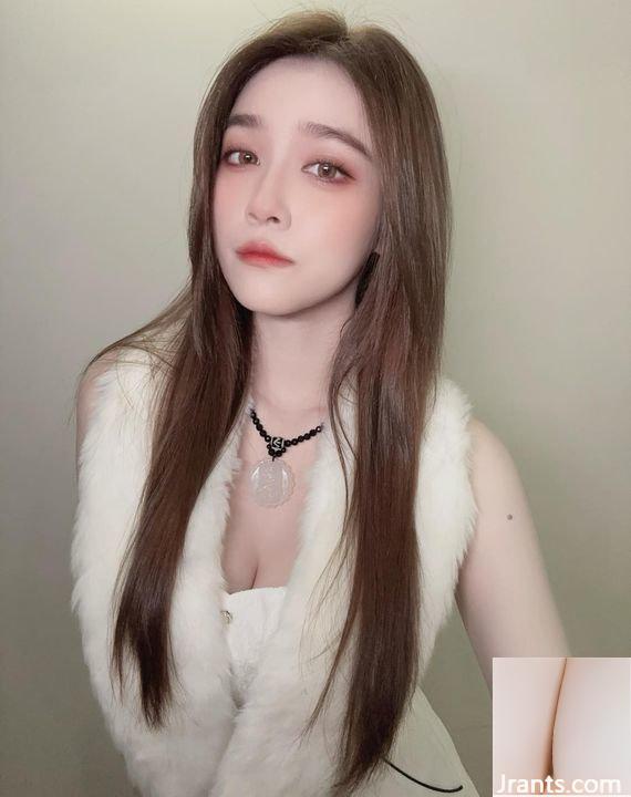 Hot girl “Kaiqi K7” gợi cảm, quyến rũ với phong cách cởi mở, đầy cám dỗ (10P - Ảnh 3