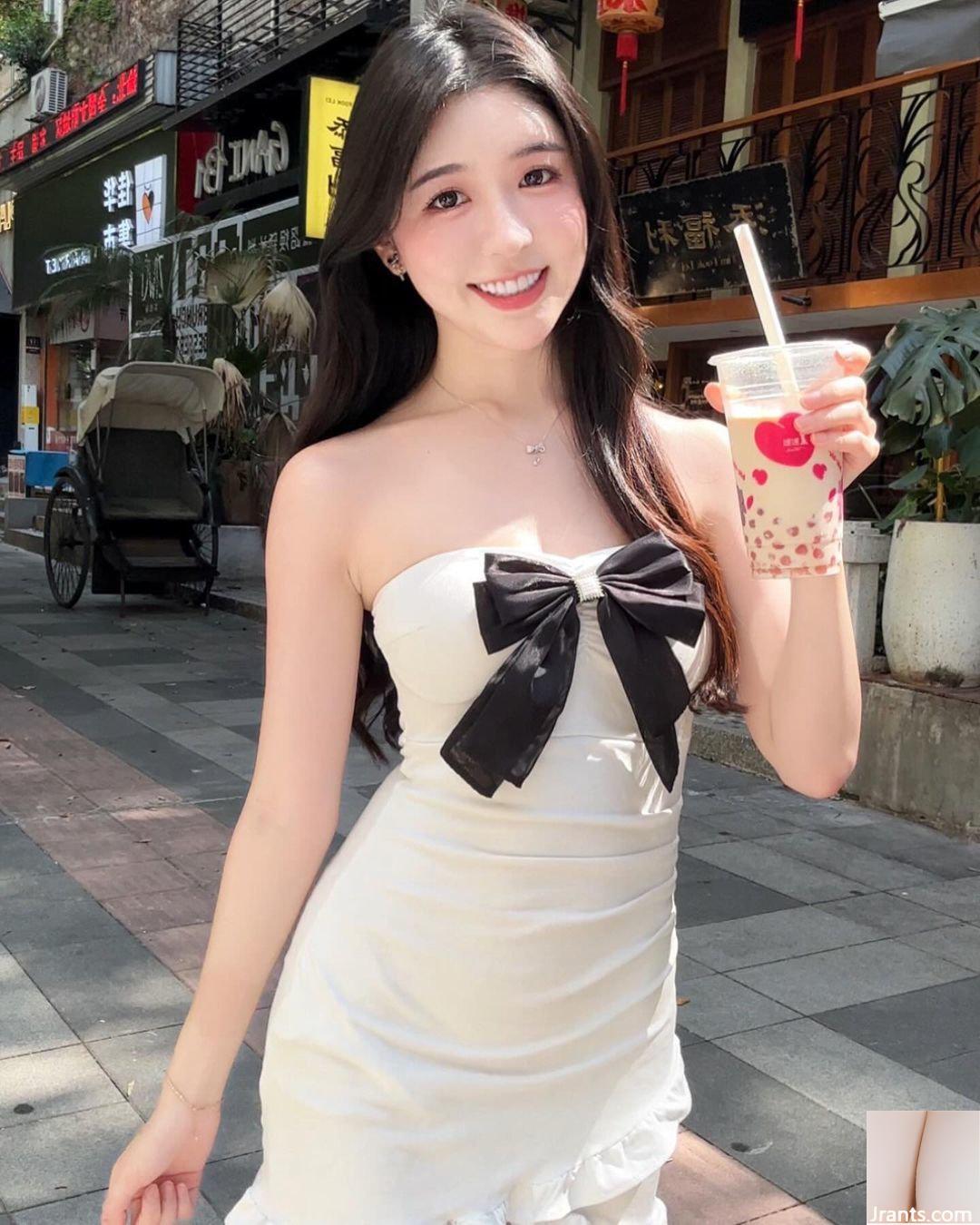 Nữ thần ngọt ngào “Zhang Anqi” có bộ ngực trắng mềm mại và quyến rũ mạnh mẽ (10P) - Ảnh 6