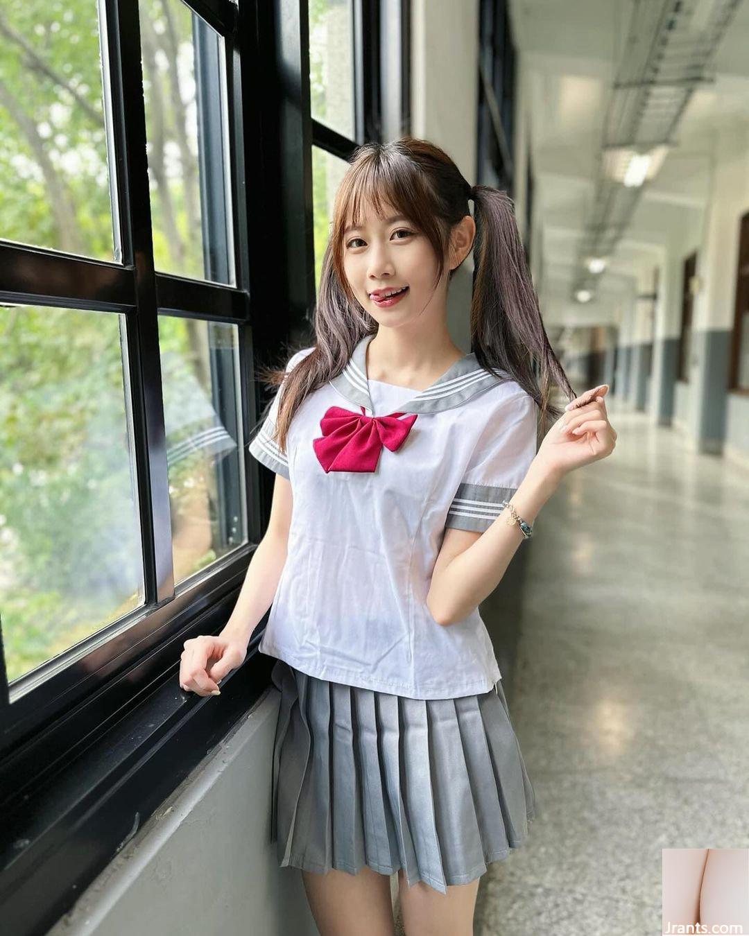 Hot girl “Dolly Dolly” có đôi mắt to long lanh, nụ cười ngọt ngào toát lên vẻ quyến rũ khắp cơ thể (10P) - Ảnh 2