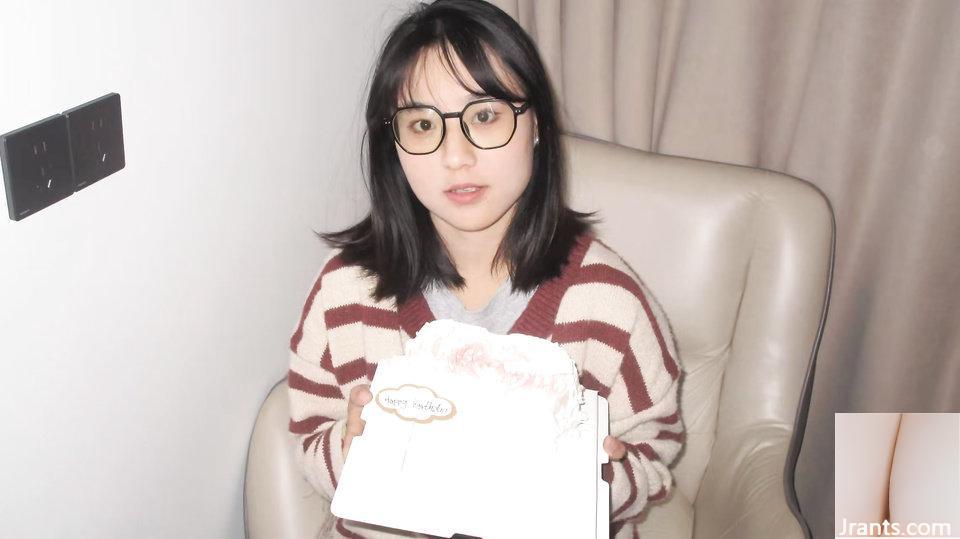 Bạn Gái Đầu Tiên(17P) - Ảnh 2