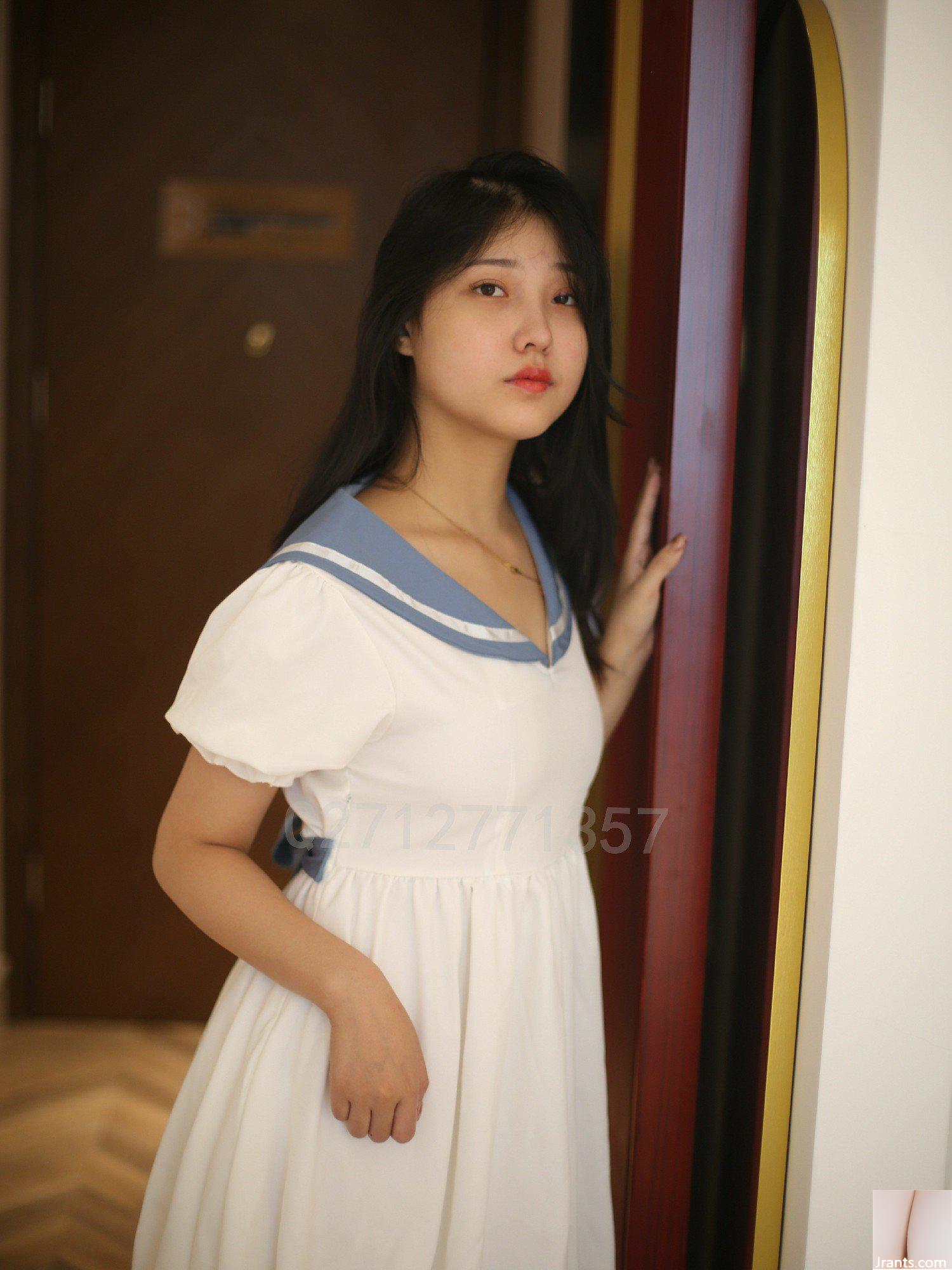 Lộ ảnh nữ sinh (14P)