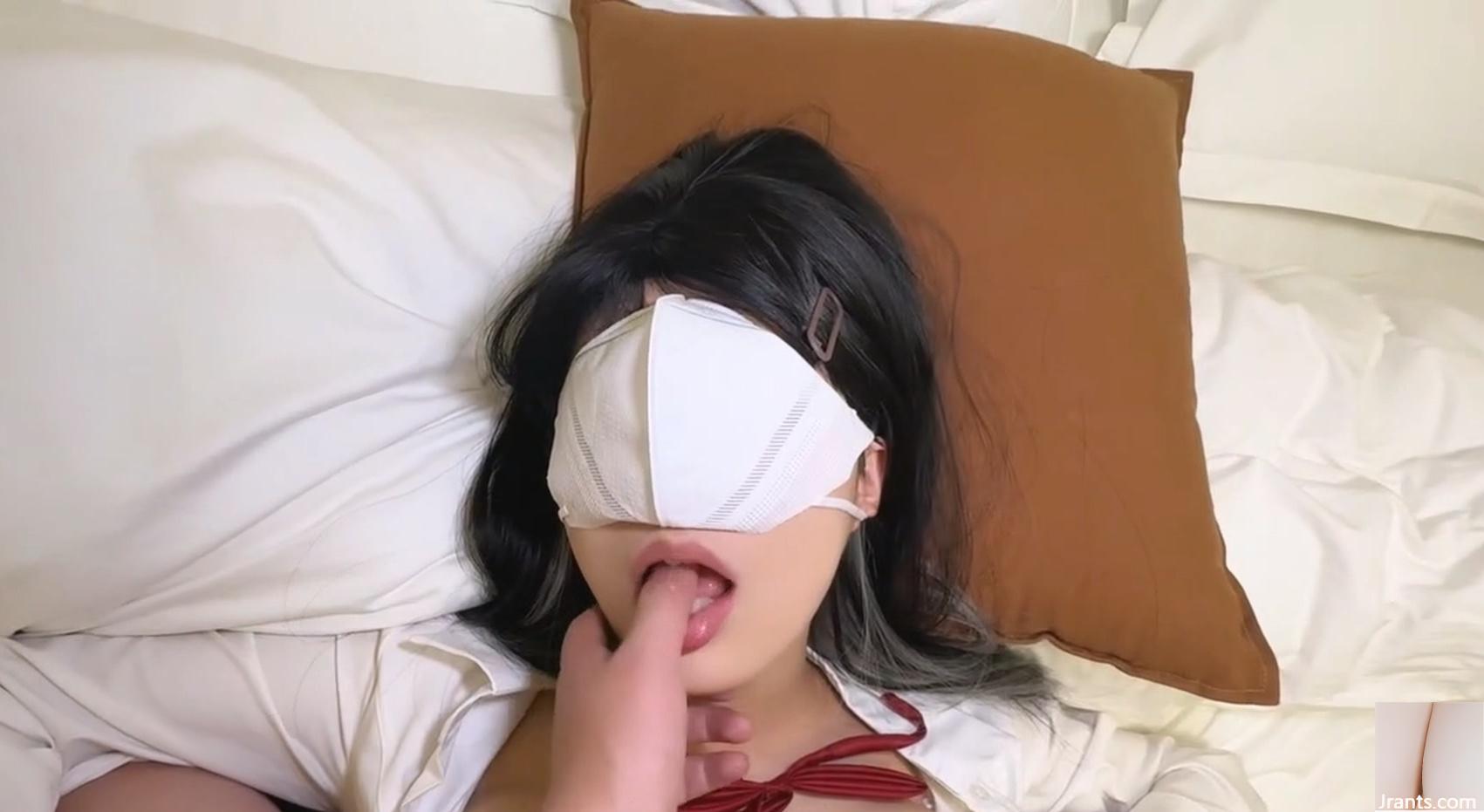 Thật tuyệt khi chơi với sự tương phản giữa dáng người mảnh khảnh và mảnh khảnh - Ảnh 12