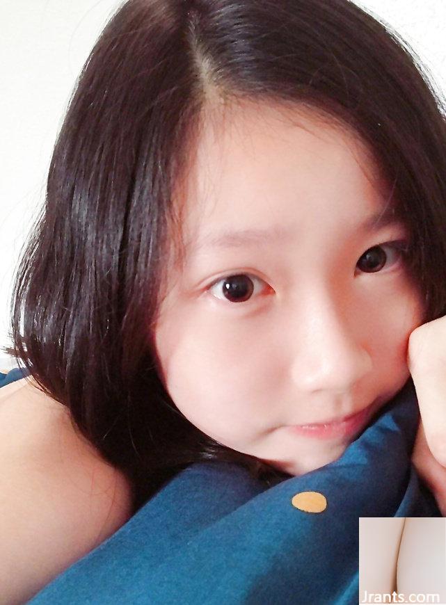 Em gái tóc ngắn dễ thương selfie cho anh xem (14P) - Ảnh 14