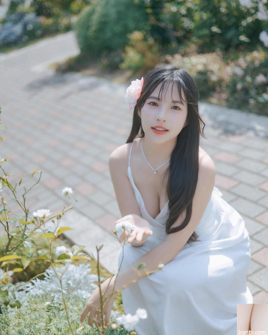 “Momo Jian Xiaojuan” Hình đầy đặn và xác thịt phác thảo hoàn hảo sự quyến rũ của cô ấy (10p) - Ảnh 8