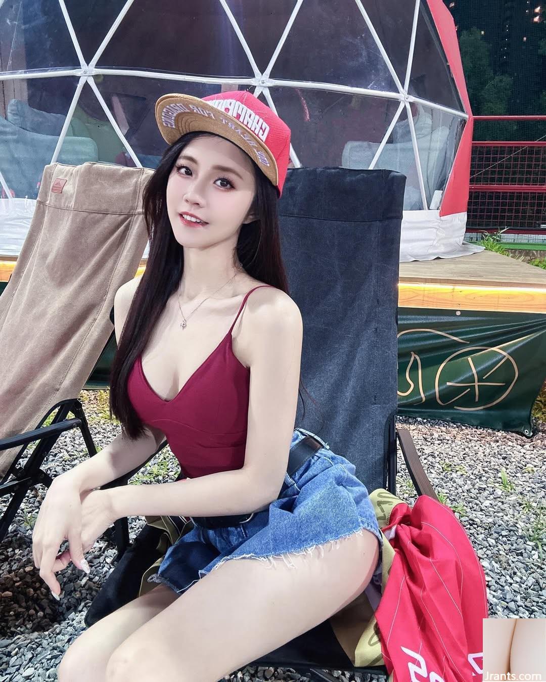 Nữ thần khí chất “Jiajiaer” khoe thân hình đầy đặn và xuất sắc (10P) - Ảnh 4