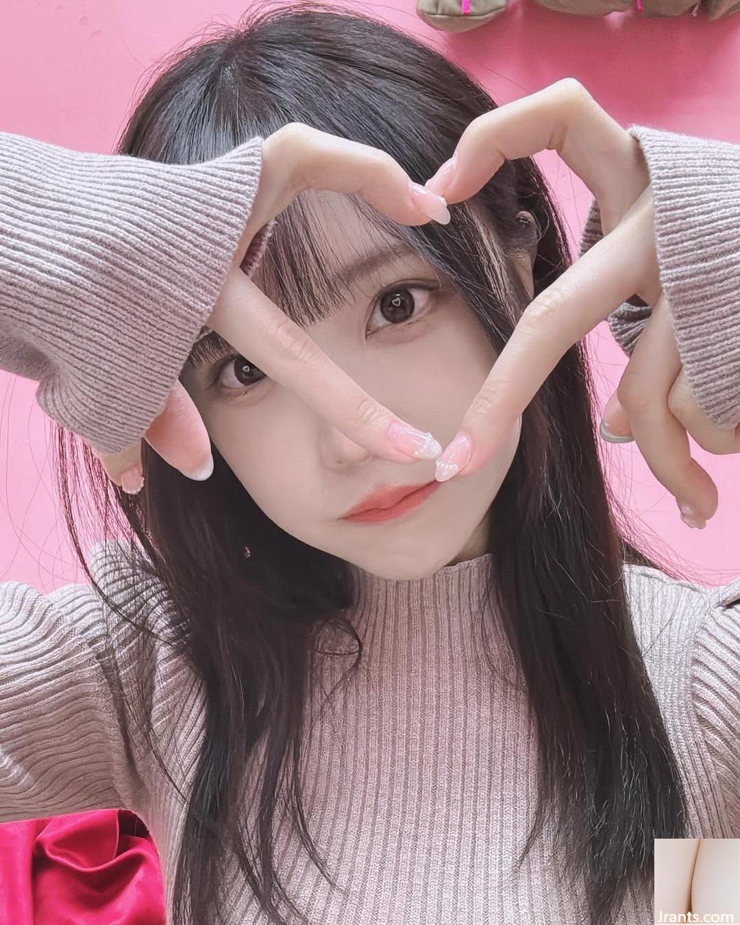 “Trứng cá” toàn thân rất tự do và nóng (10p) - Ảnh 10