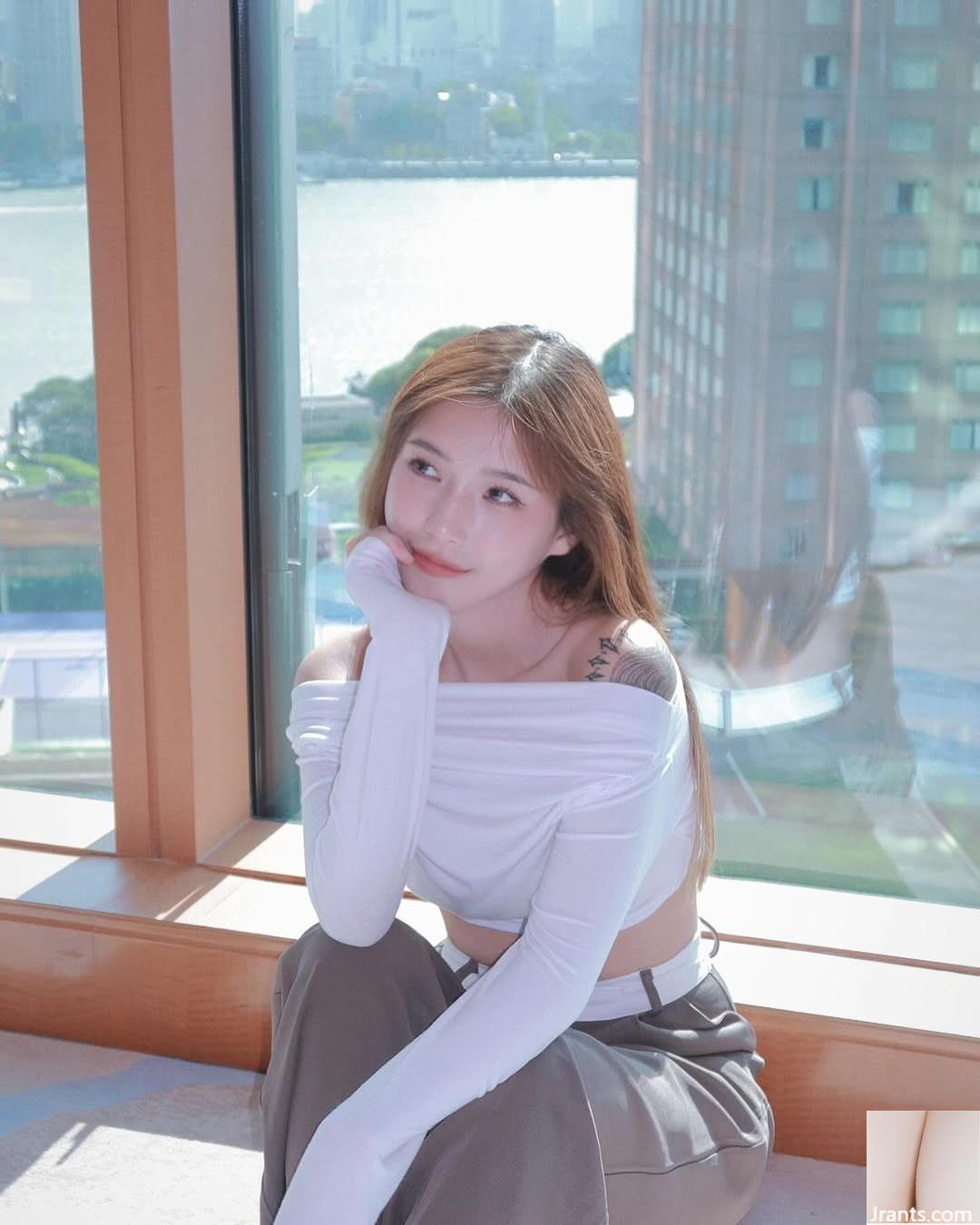 “Wiwei” ngực tròn và mềm đột ngột xuất hiện và không thể bỏ qua (10p) - Ảnh 8